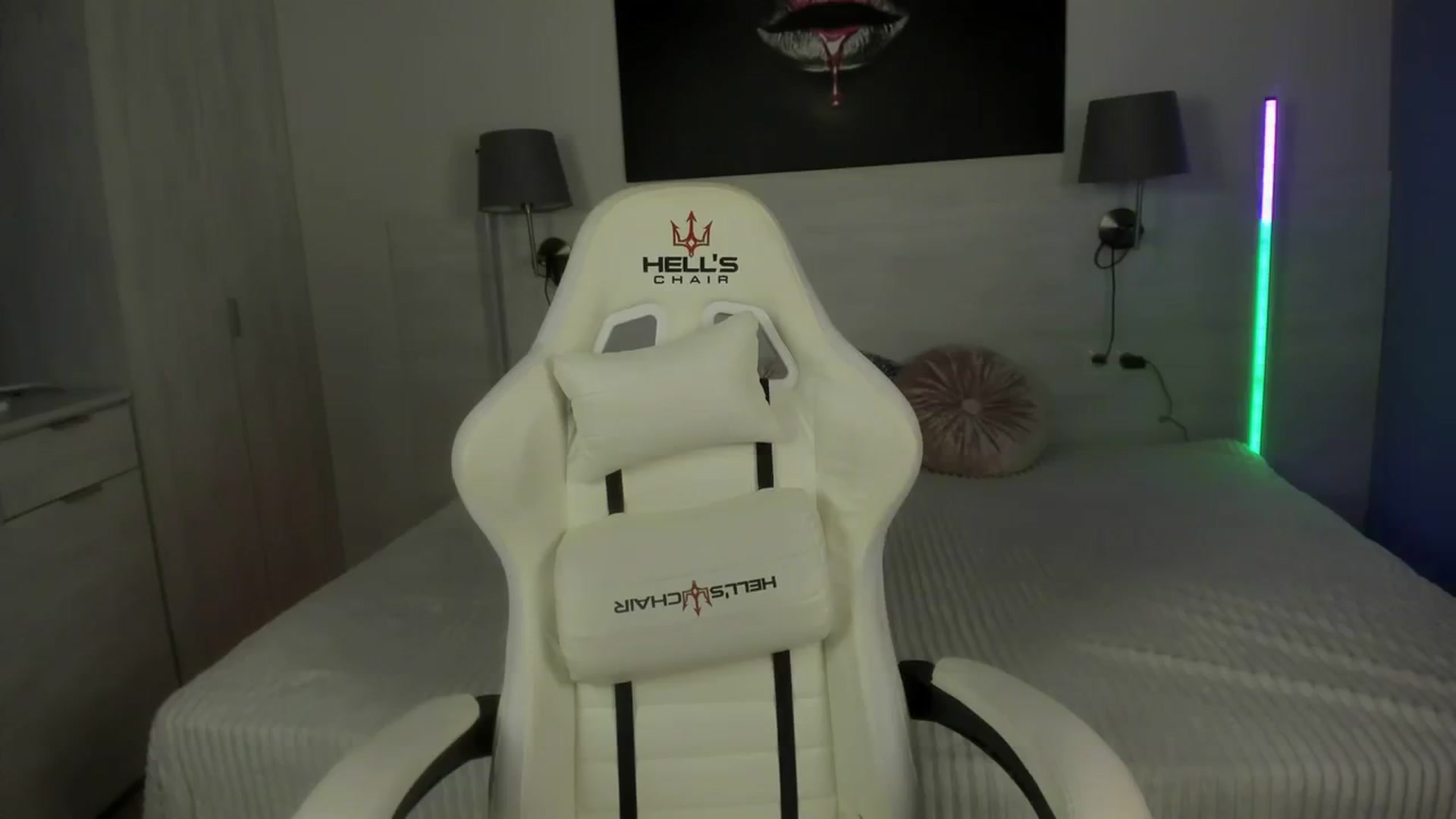Gallery image thumbnail from PinkCorall's myfreecams stream on, 09/30/2023, 18:24 image 19 of 20