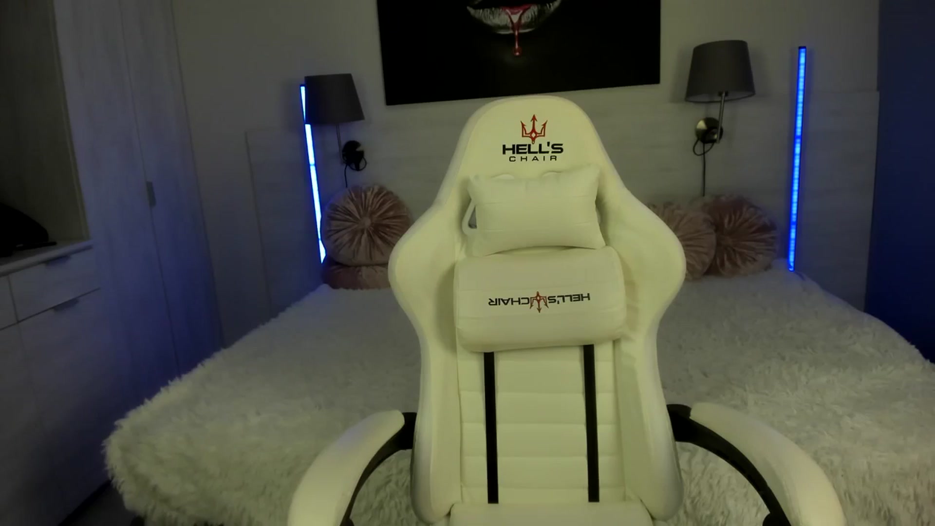 Gallery image thumbnail from PinkCorall's myfreecams stream on, 10/09/2023, 14:49 image 5 of 20