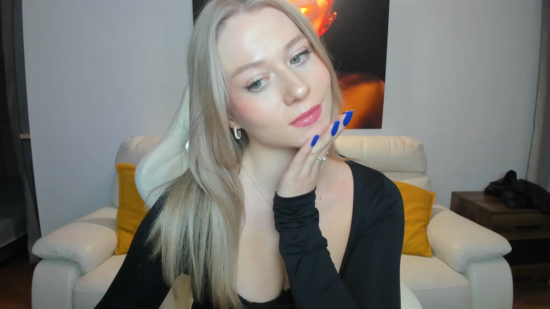 Gallery image thumbnail from PinkCorall's myfreecams stream on, 10/15/2023, 18:35 image 7 of 20