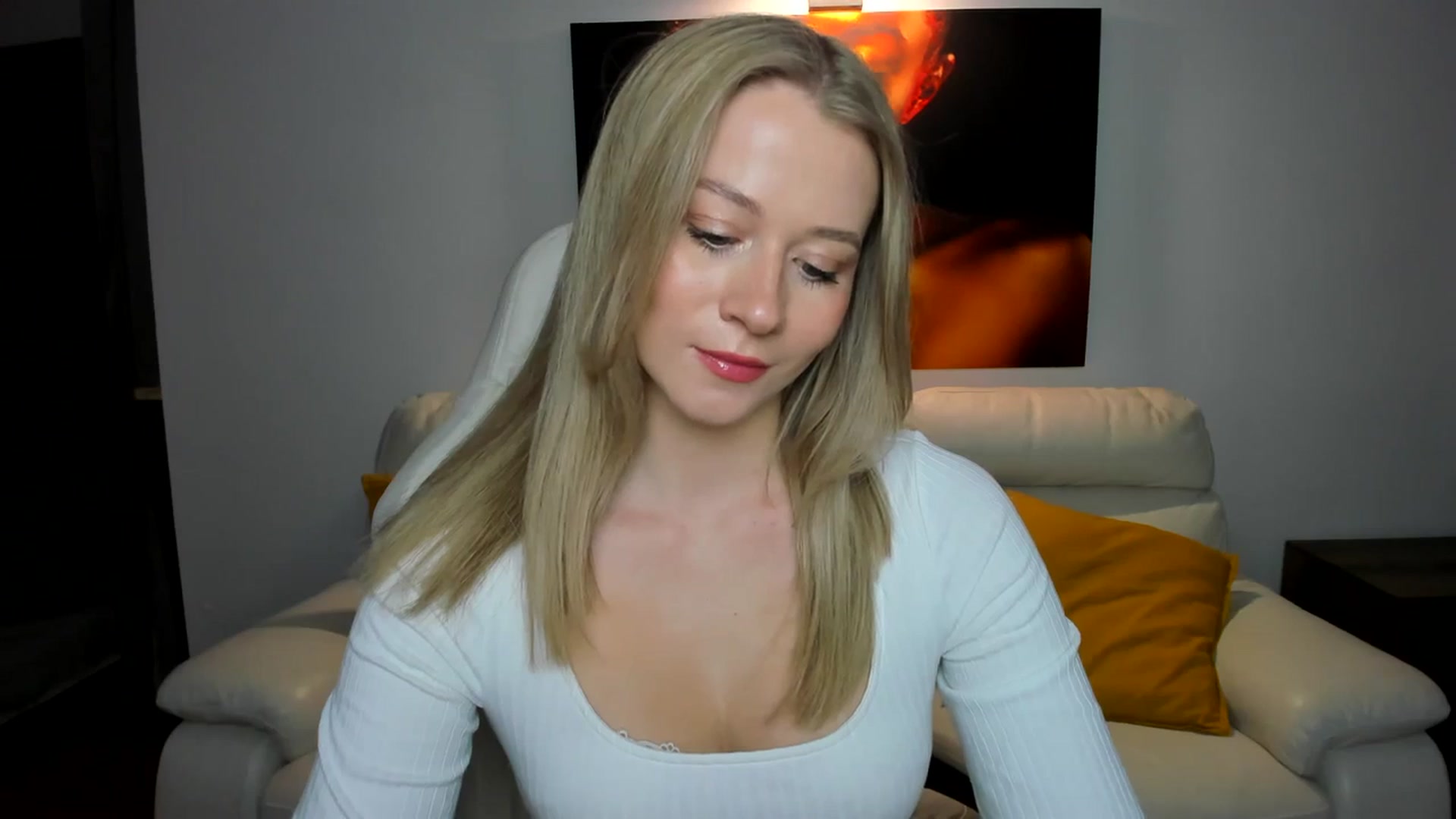 Gallery image thumbnail from PinkCorall's myfreecams stream on, 10/17/2023, 16:25 image 2 of 20