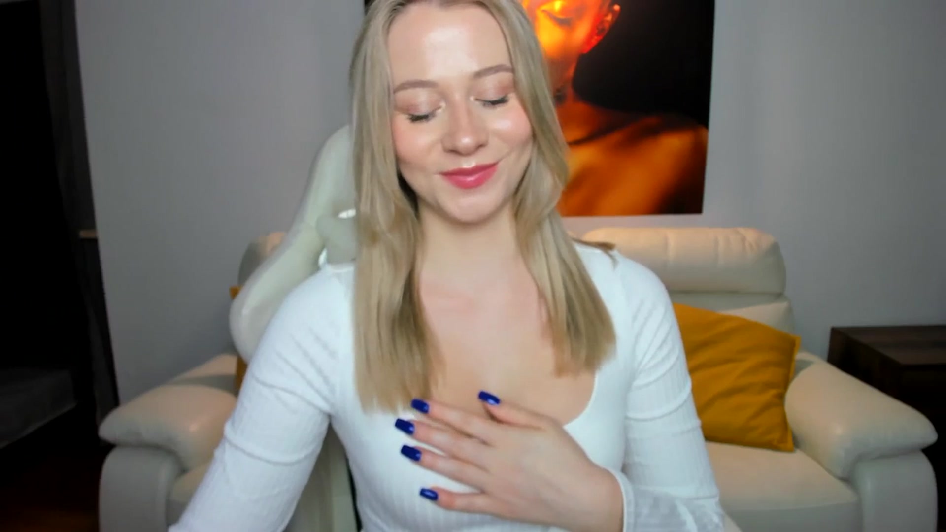 Gallery image thumbnail from PinkCorall's myfreecams stream on, 10/17/2023, 16:25 image 7 of 20