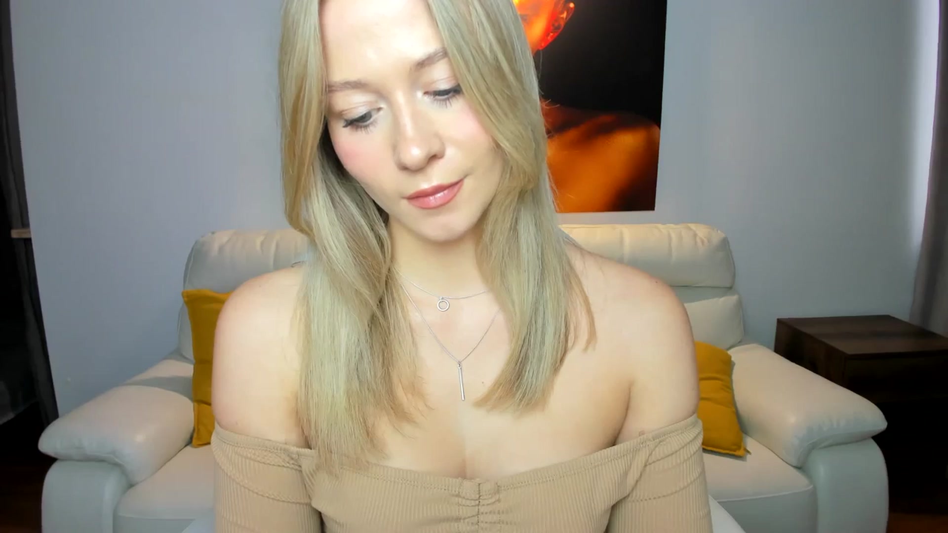 Gallery image thumbnail from PinkCorall's myfreecams stream on, 10/22/2023, 13:35 image 14 of 20