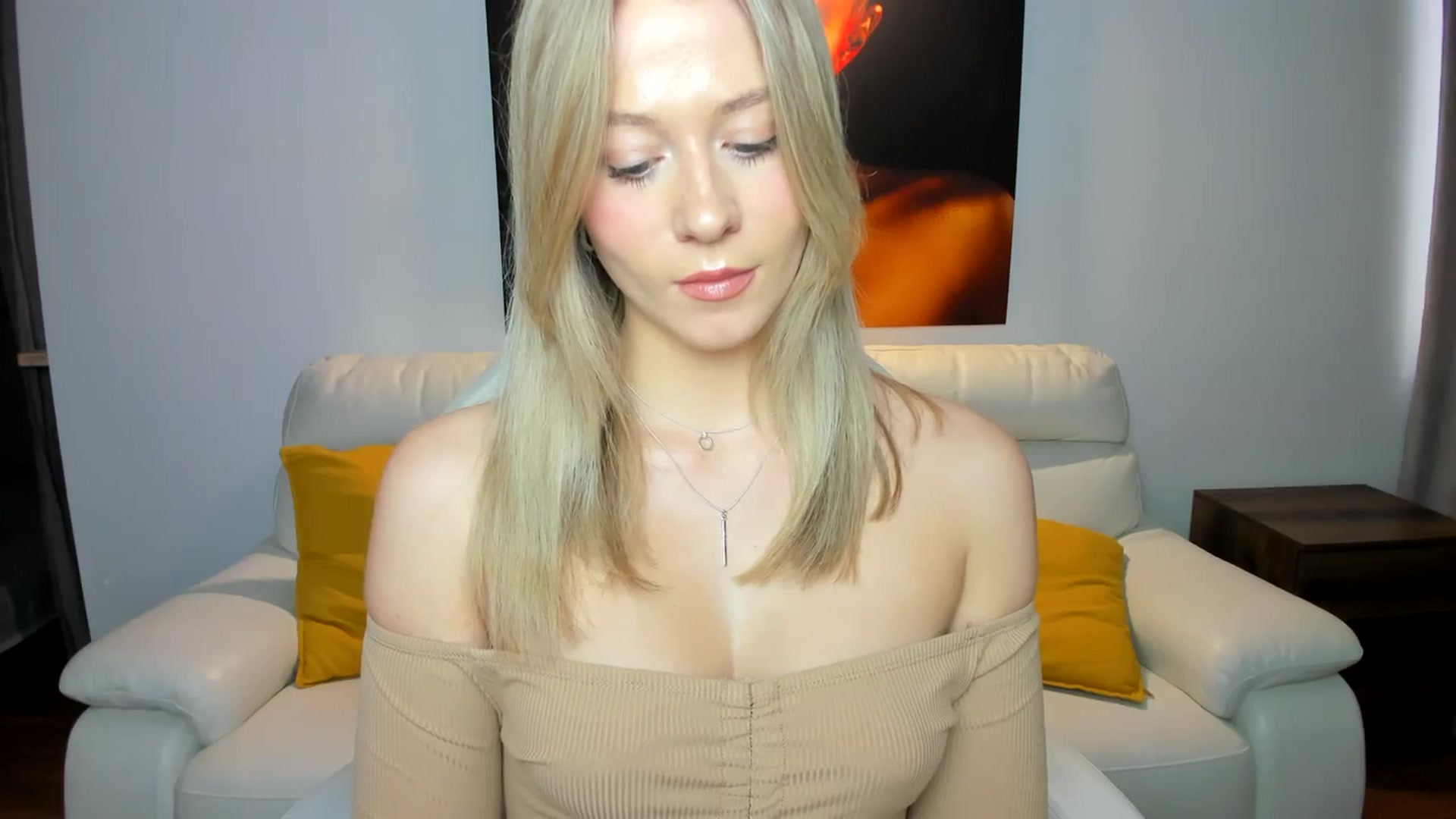 Gallery image thumbnail from PinkCorall's myfreecams stream on, 10/22/2023, 14:35 image 4 of 20