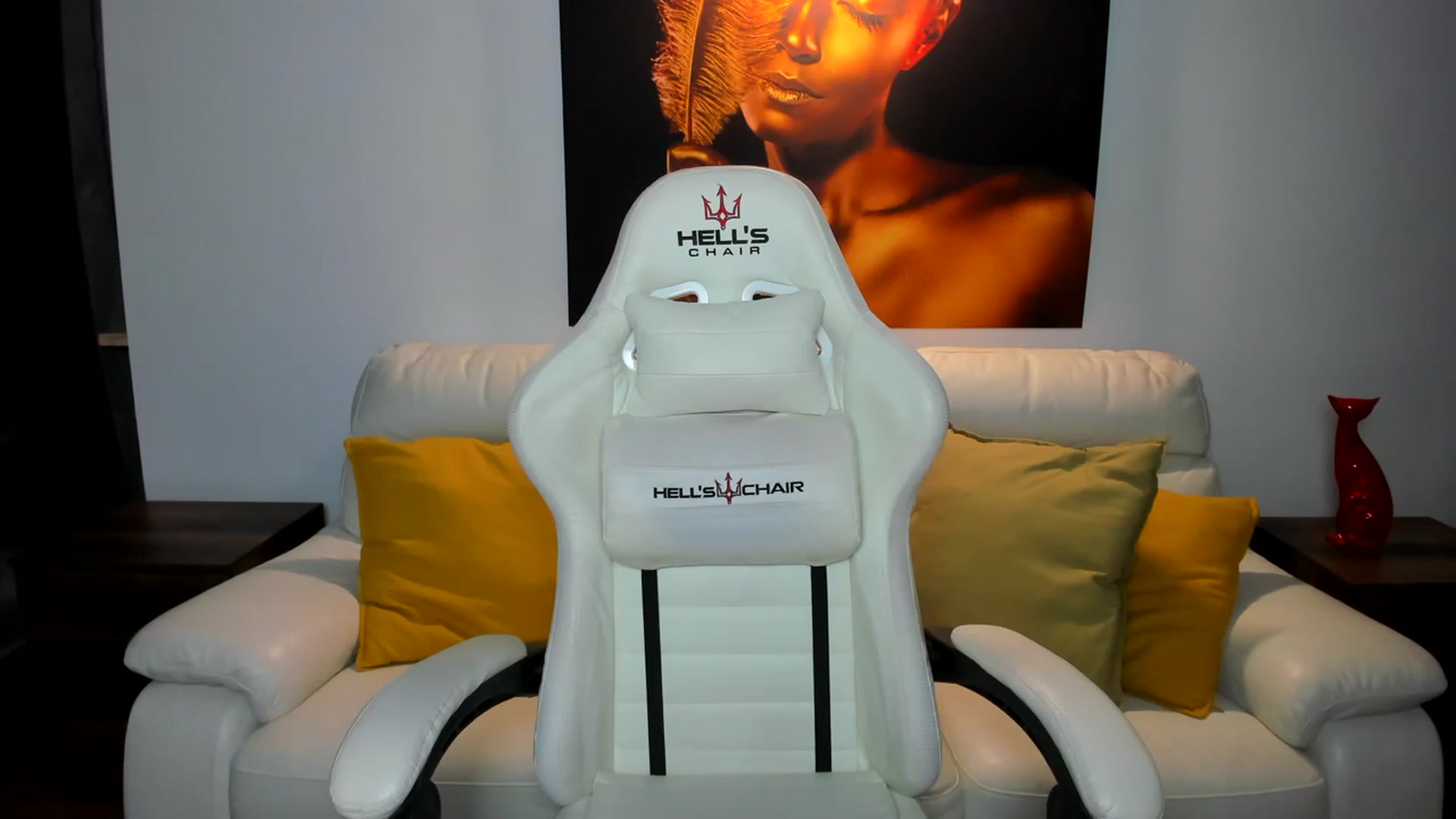 Gallery image thumbnail from PinkCorall's myfreecams stream on, 10/25/2023, 18:13 image 14 of 20