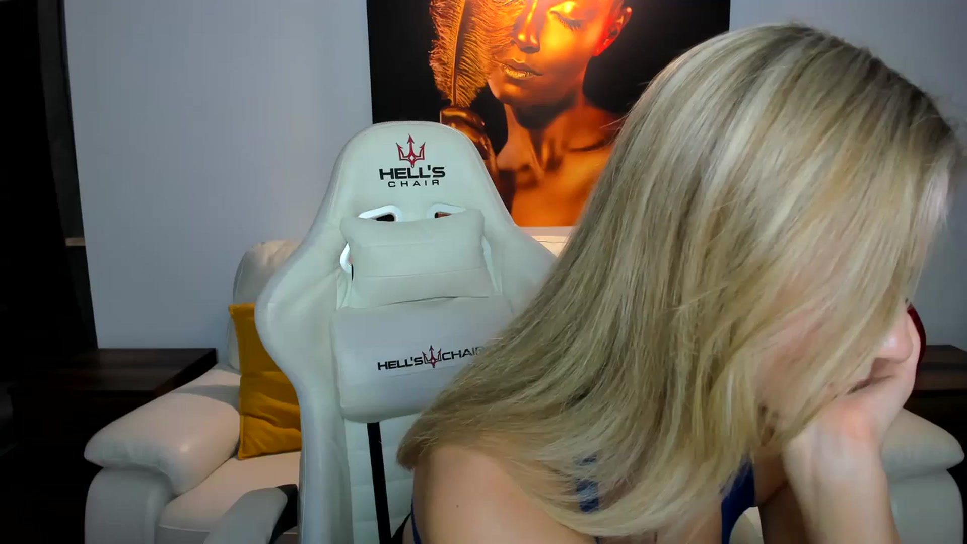 Gallery image thumbnail from PinkCorall's myfreecams stream on, 10/26/2023, 20:09 image 15 of 20