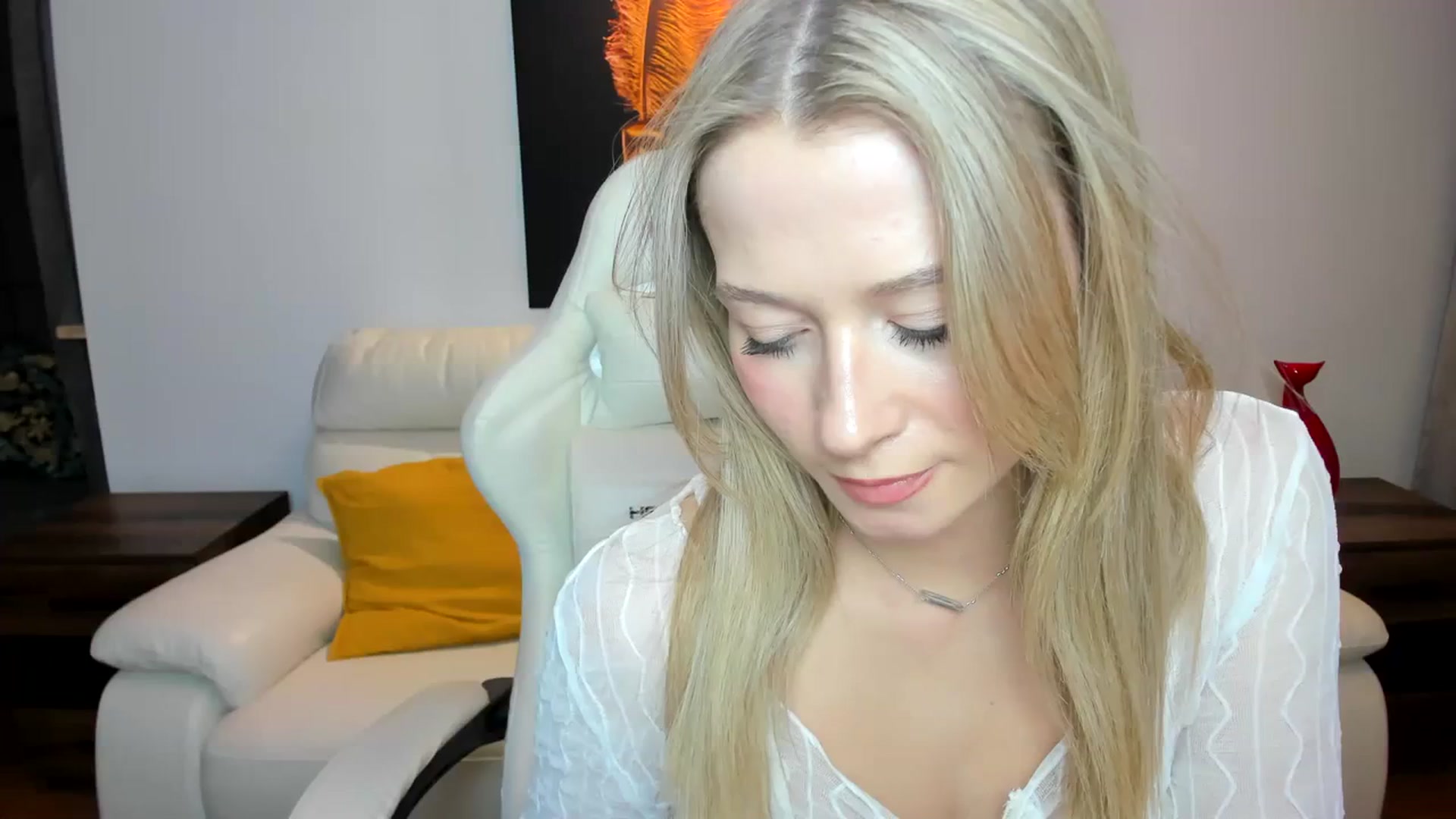 Gallery image thumbnail from PinkCorall's myfreecams stream on, 11/08/2023, 21:01 image 1 of 20