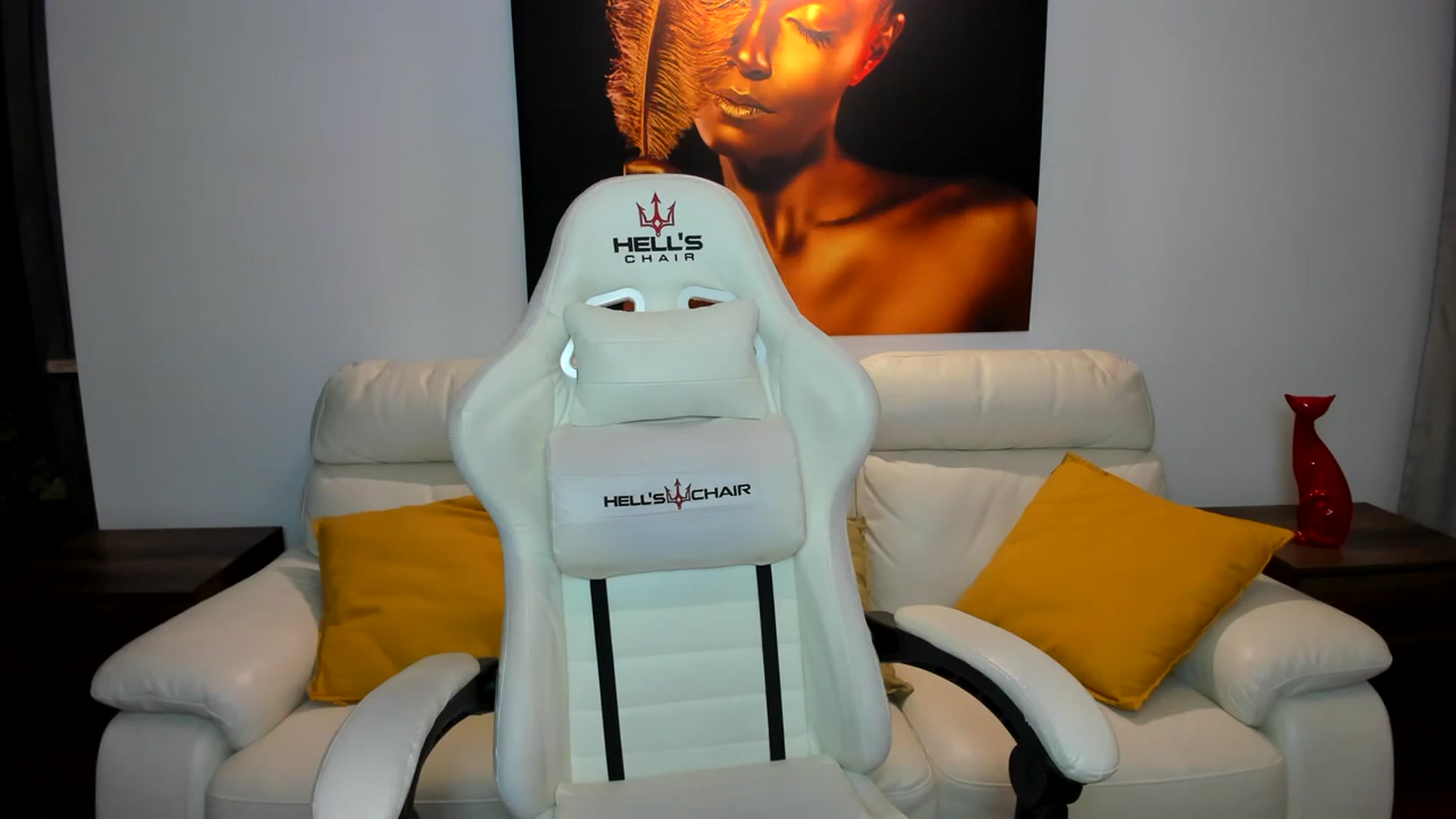 Gallery image thumbnail from PinkCorall's myfreecams stream on, 11/16/2023, 20:10 image 17 of 20