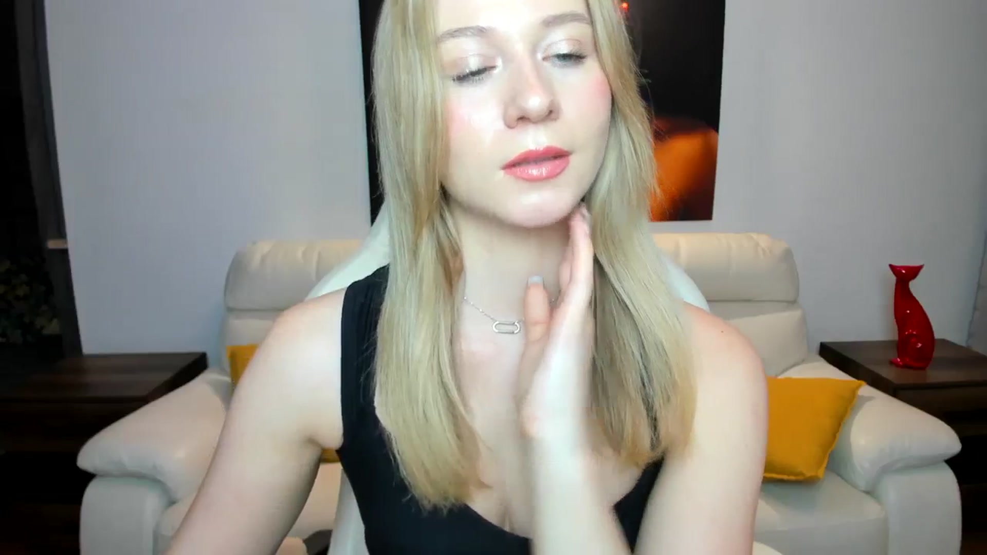Gallery image thumbnail from PinkCorall's myfreecams stream on, 11/17/2023, 20:14 image 13 of 20