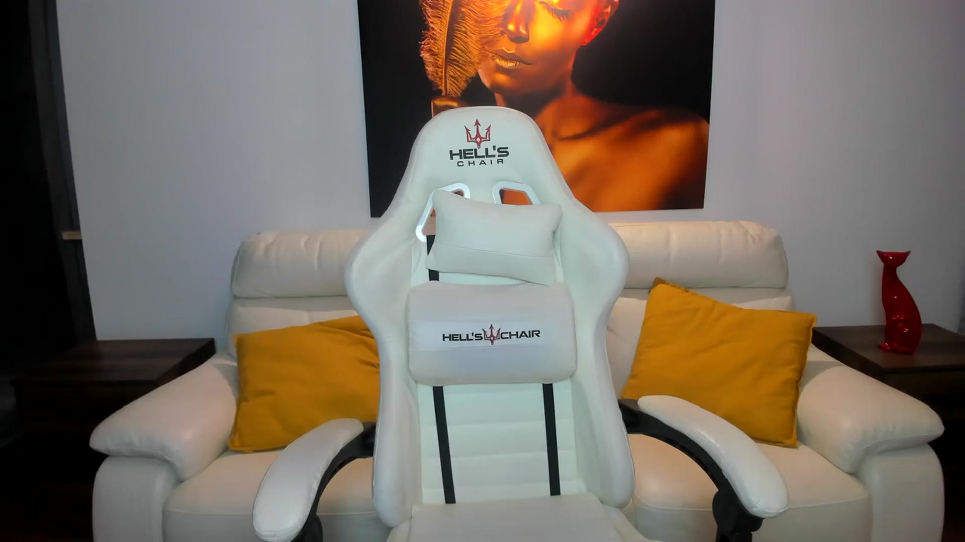 Gallery image thumbnail from PinkCorall's myfreecams stream on, 11/19/2023, 15:48 image 10 of 20