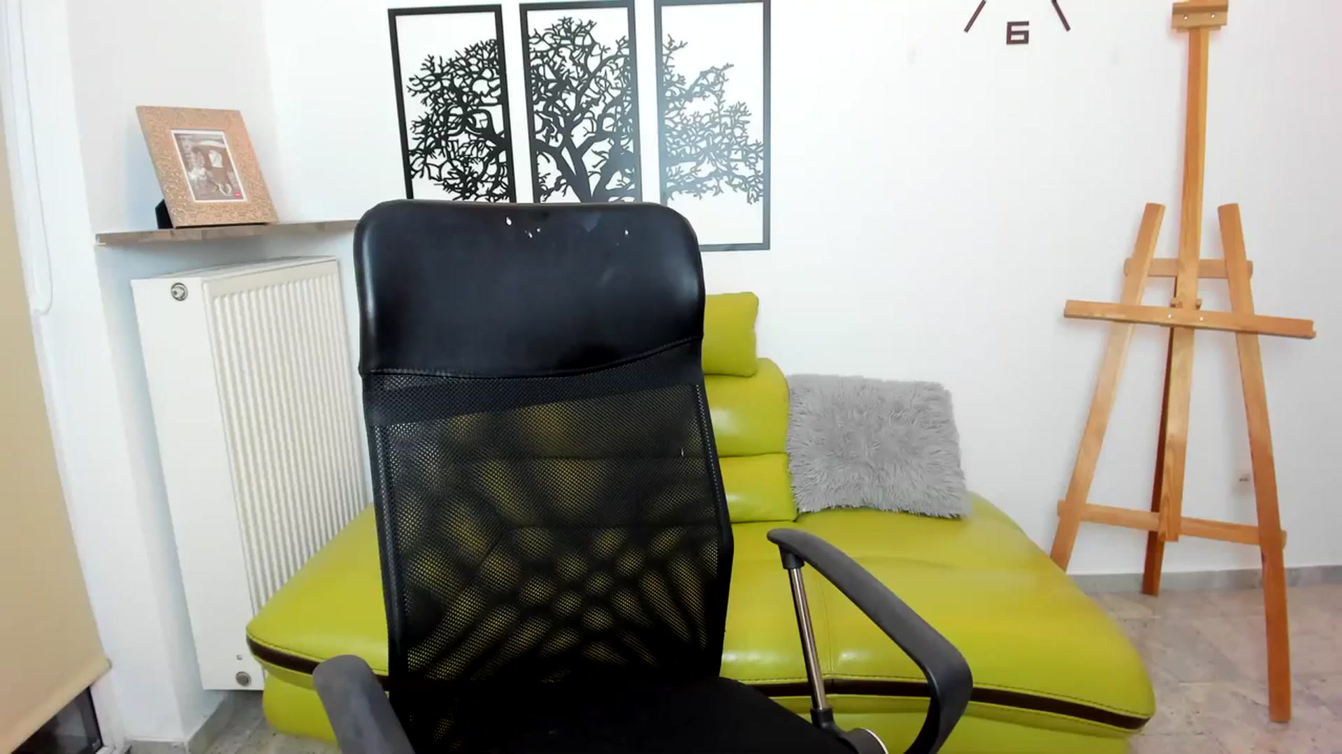Gallery image thumbnail from PinkCorall's myfreecams stream on, 11/25/2023, 17:12 image 12 of 20