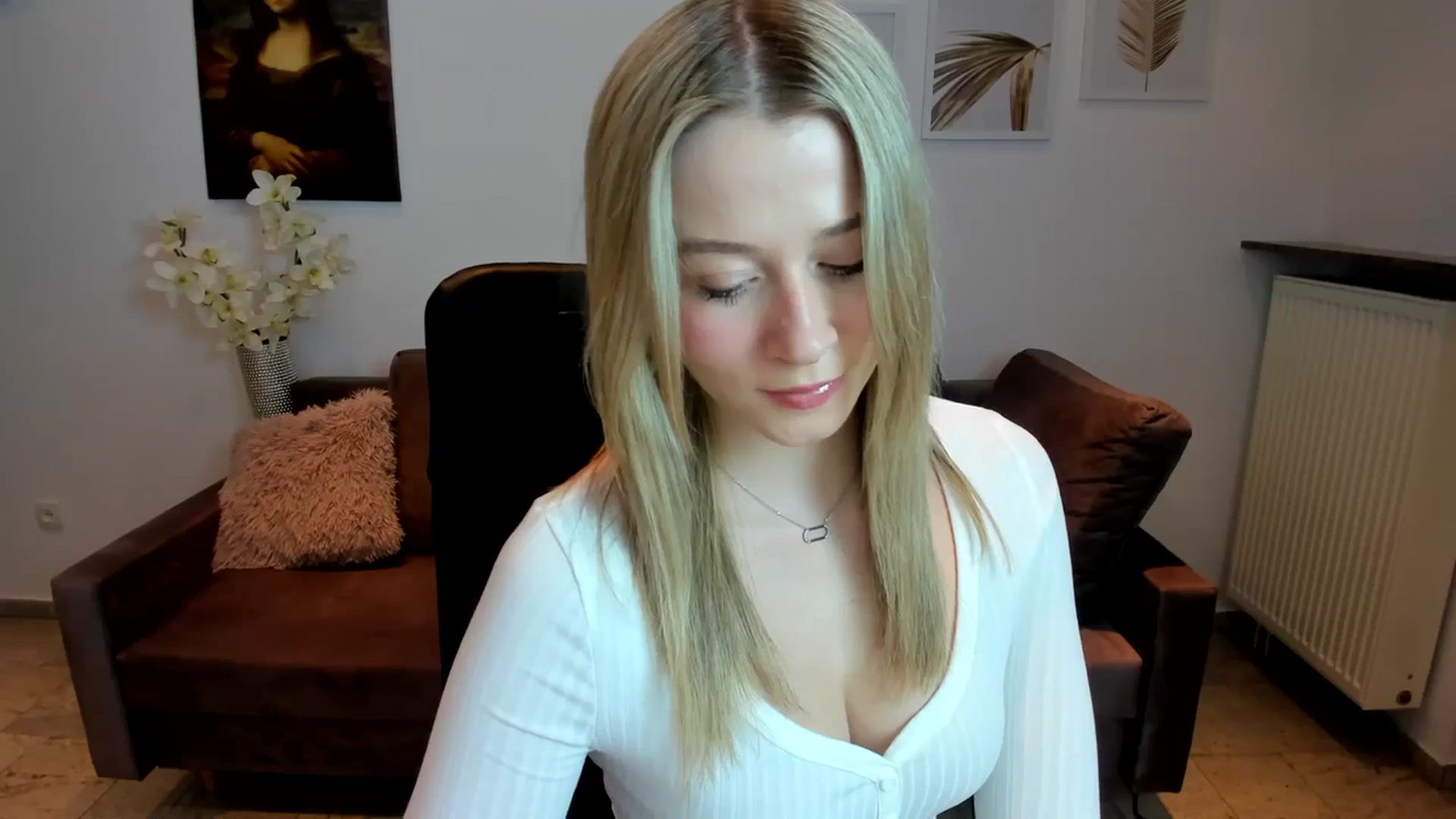 Gallery image thumbnail from PinkCorall's myfreecams stream on, 12/05/2023, 18:50 image 20 of 20