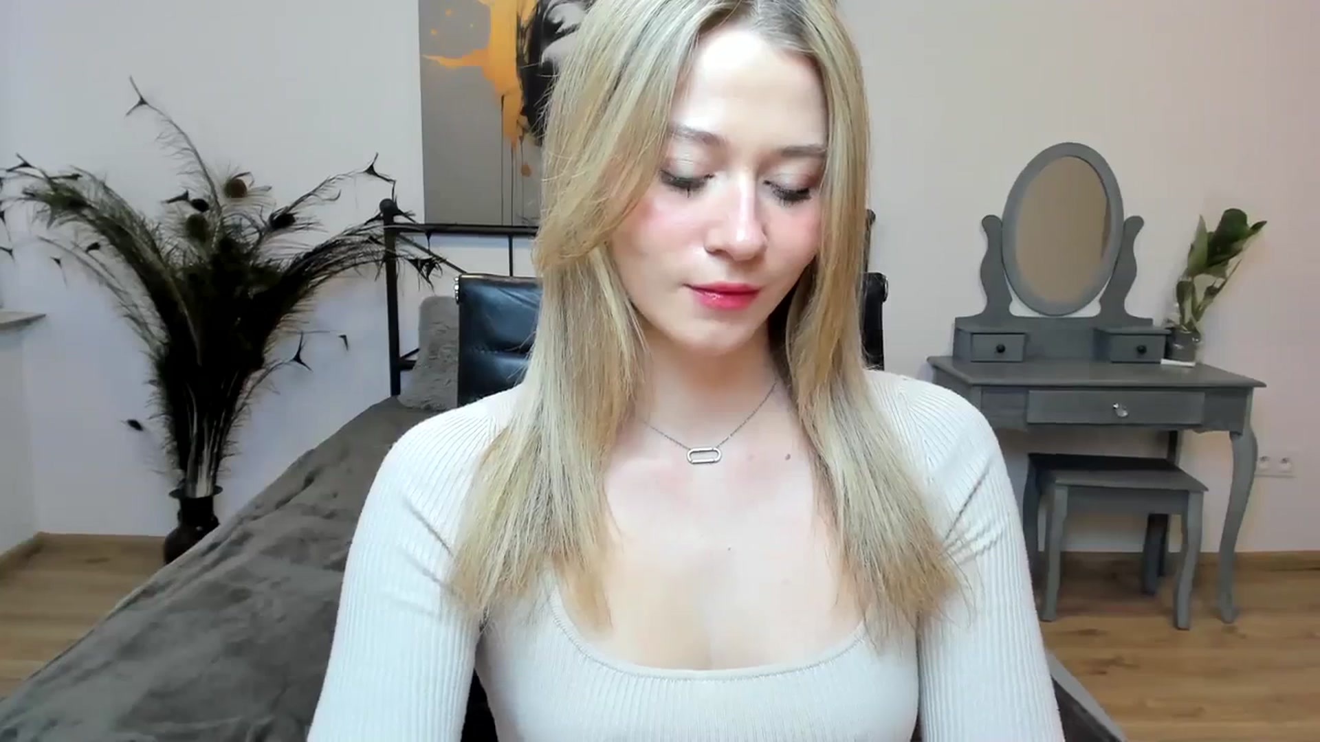Gallery image thumbnail from PinkCorall's myfreecams stream on, 12/06/2023, 14:51 image 12 of 20