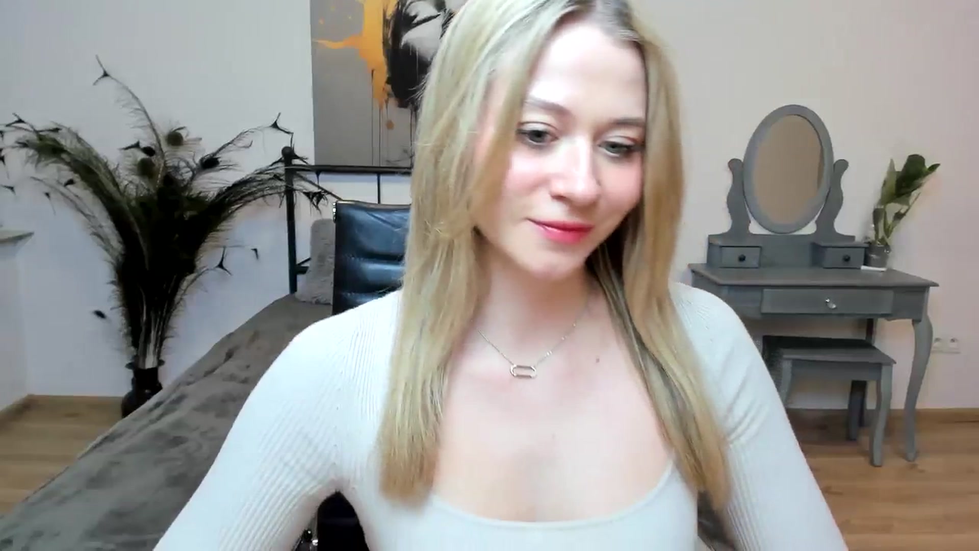 Gallery image thumbnail from PinkCorall's myfreecams stream on, 12/06/2023, 18:54 image 15 of 20