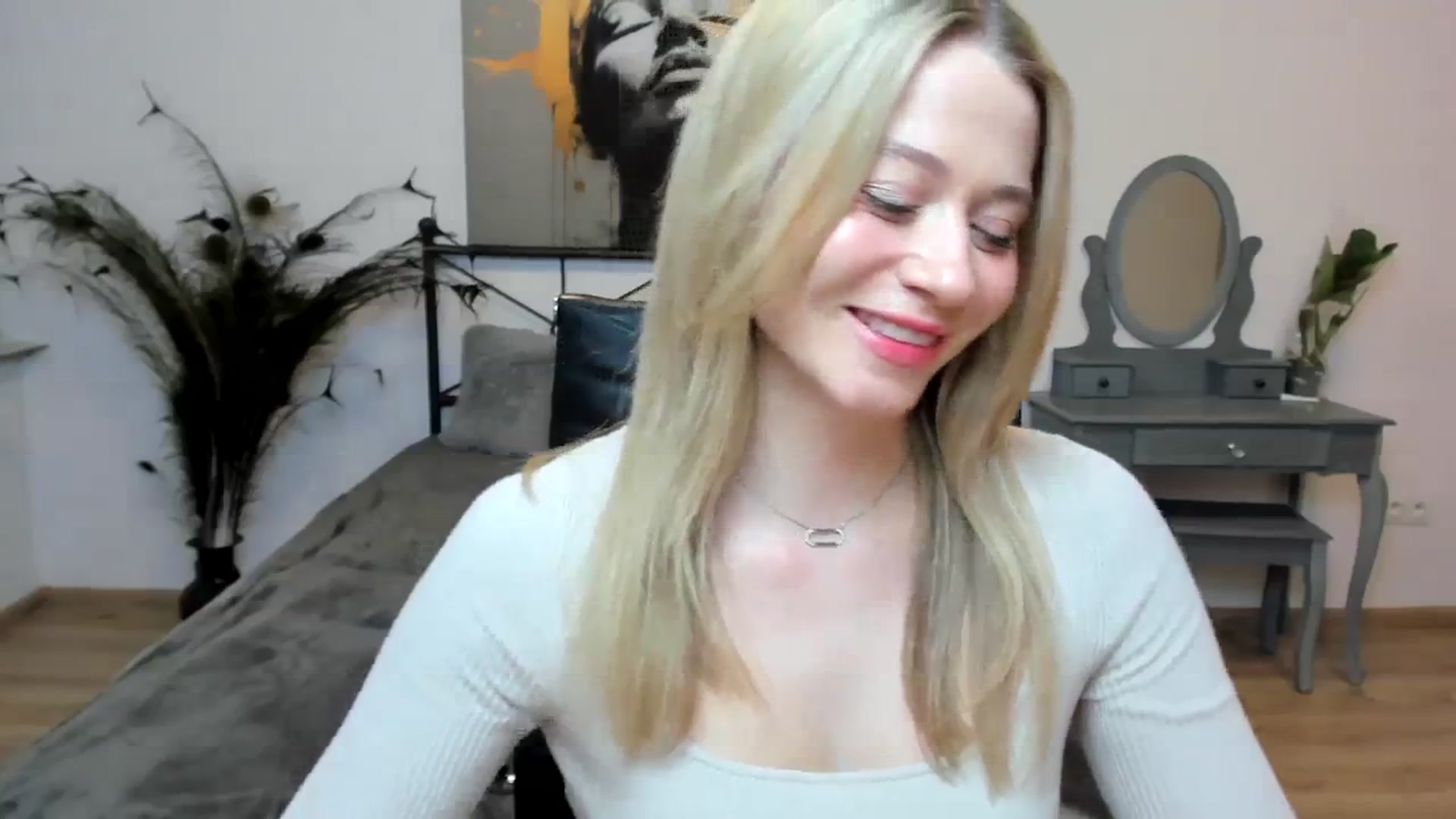 Gallery image thumbnail from PinkCorall's myfreecams stream on, 12/06/2023, 18:54 image 17 of 20