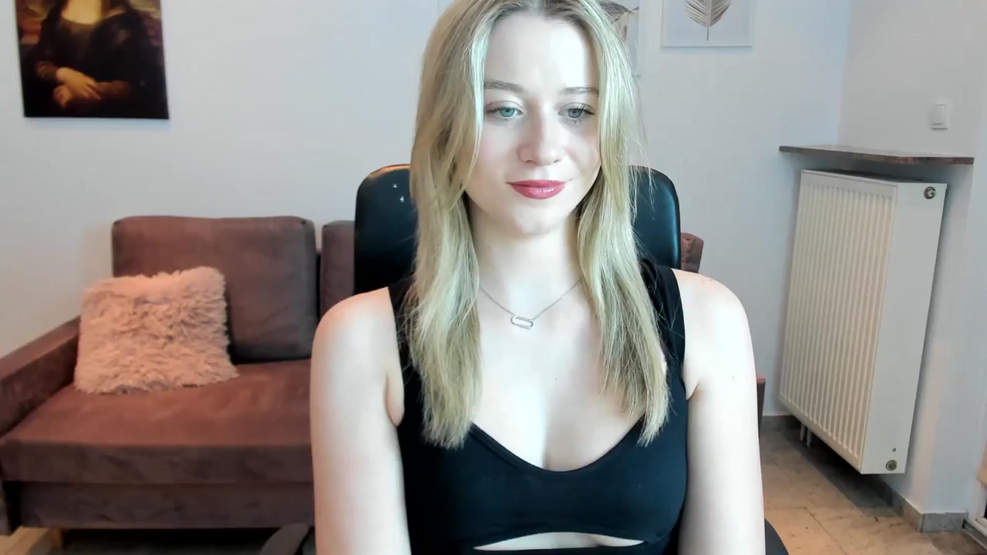 Gallery image thumbnail from PinkCorall's myfreecams stream on, 12/15/2023, 21:01 image 1 of 20