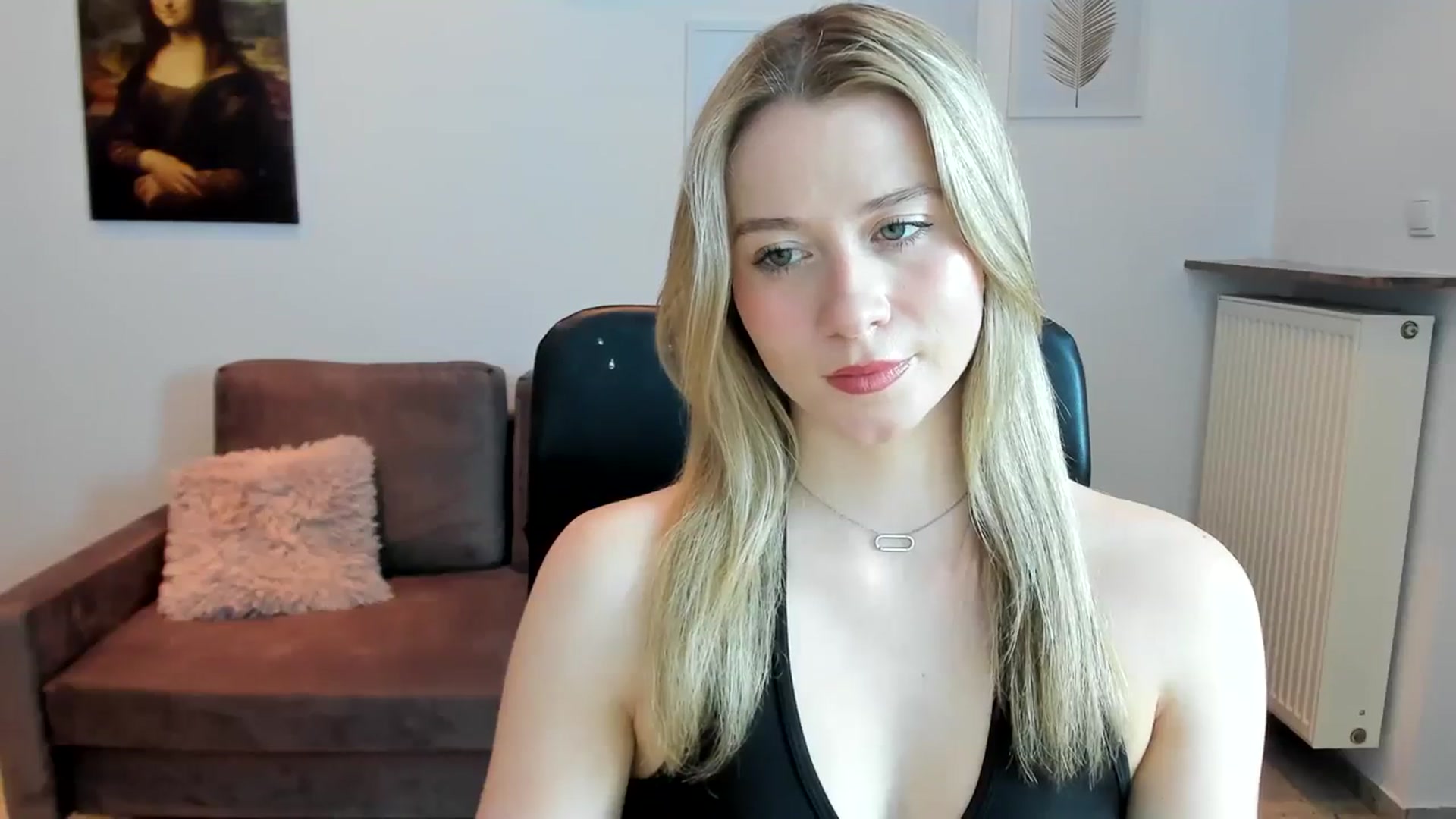 Gallery image thumbnail from PinkCorall's myfreecams stream on, 12/16/2023, 17:30 image 15 of 20