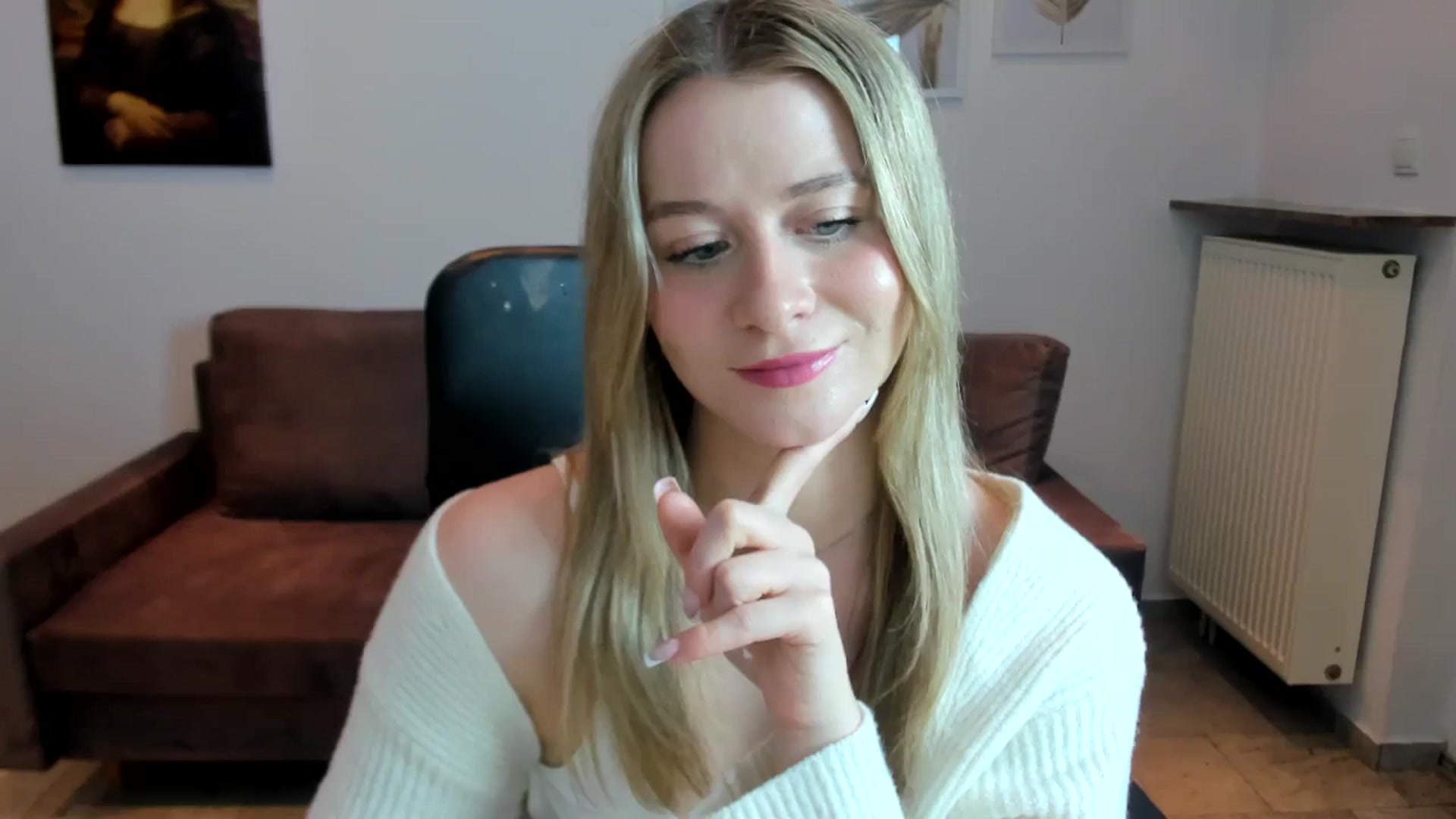 Gallery image thumbnail from PinkCorall's myfreecams stream on, 12/20/2023, 18:14 image 17 of 20