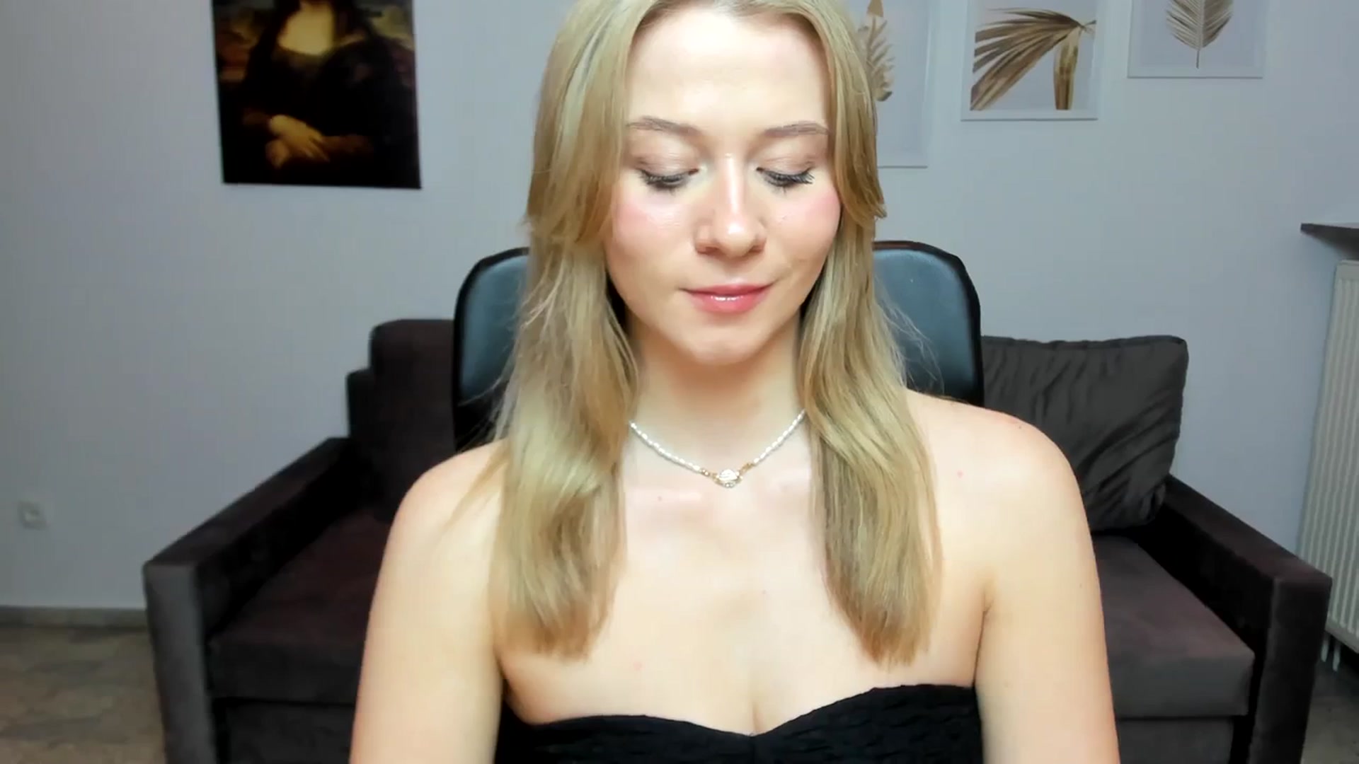 Gallery image thumbnail from PinkCorall's myfreecams stream on, 01/04/2024, 15:57 image 11 of 20