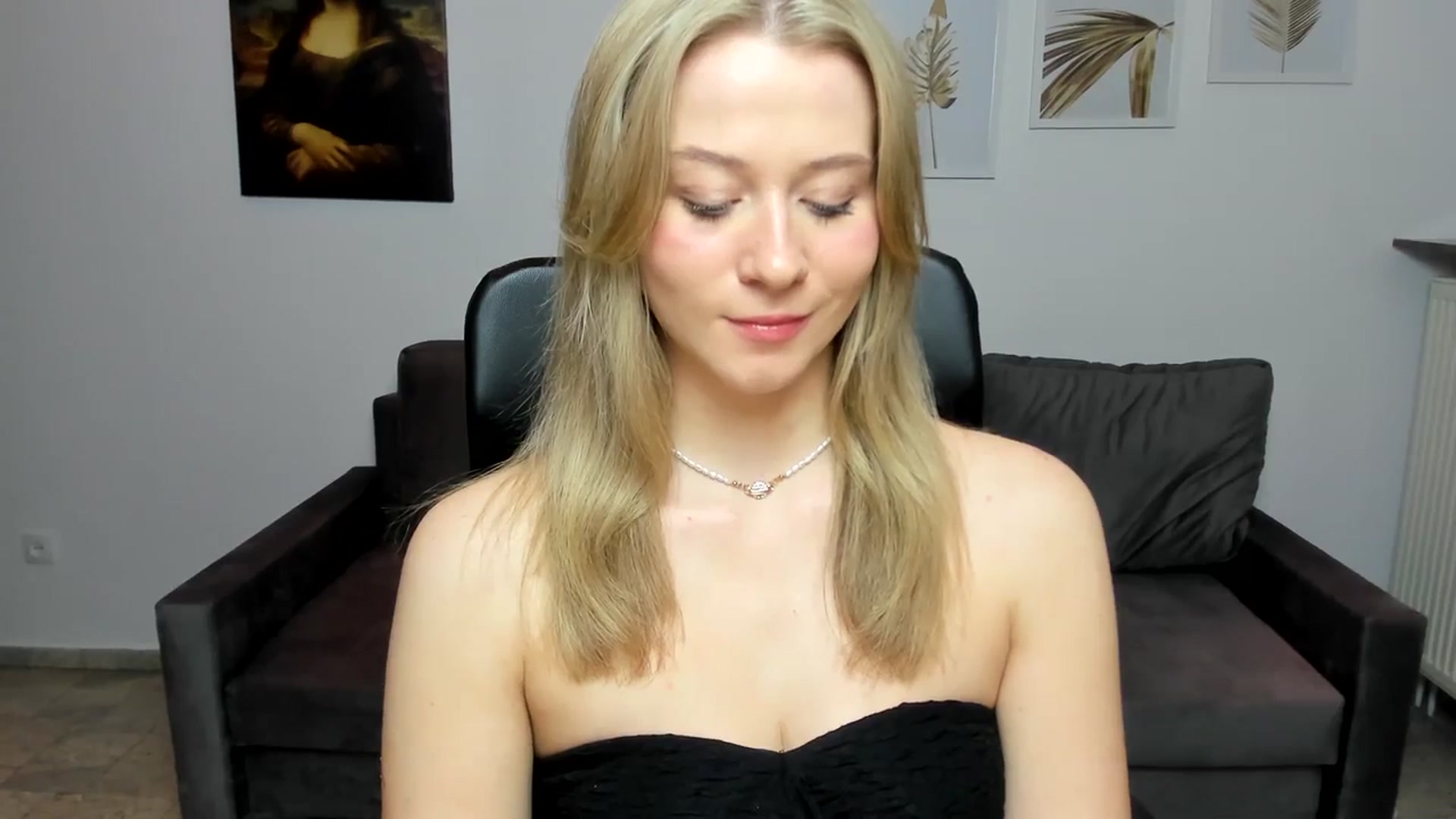 Gallery image thumbnail from PinkCorall's myfreecams stream on, 01/04/2024, 15:57 image 5 of 20