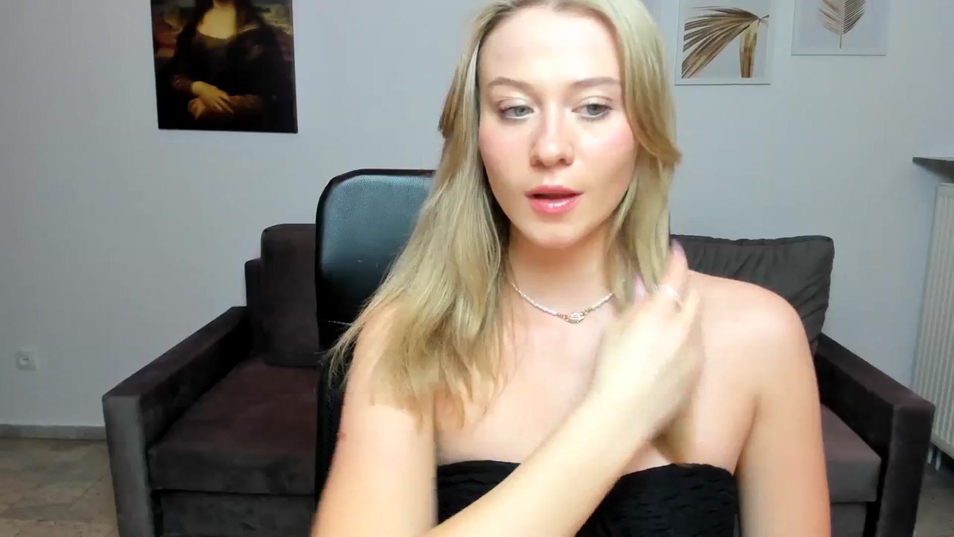 Gallery image thumbnail from PinkCorall's myfreecams stream on, 01/04/2024, 15:57 image 15 of 20