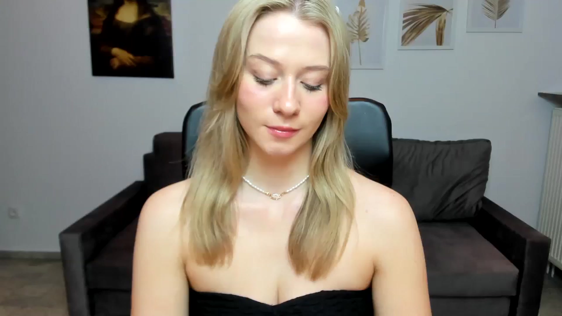 Gallery image thumbnail from PinkCorall's myfreecams stream on, 01/04/2024, 15:57 image 16 of 20