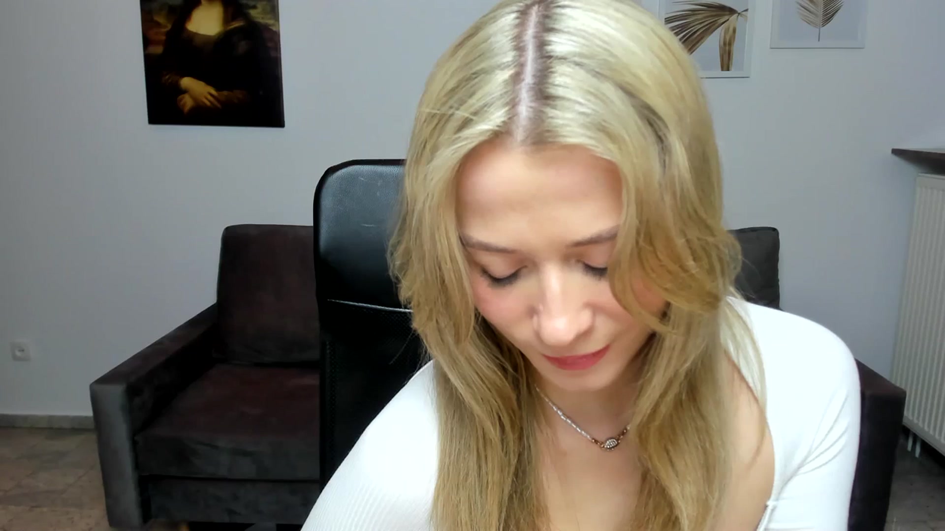 Gallery image thumbnail from PinkCorall's myfreecams stream on, 01/10/2024, 17:00 image 11 of 20