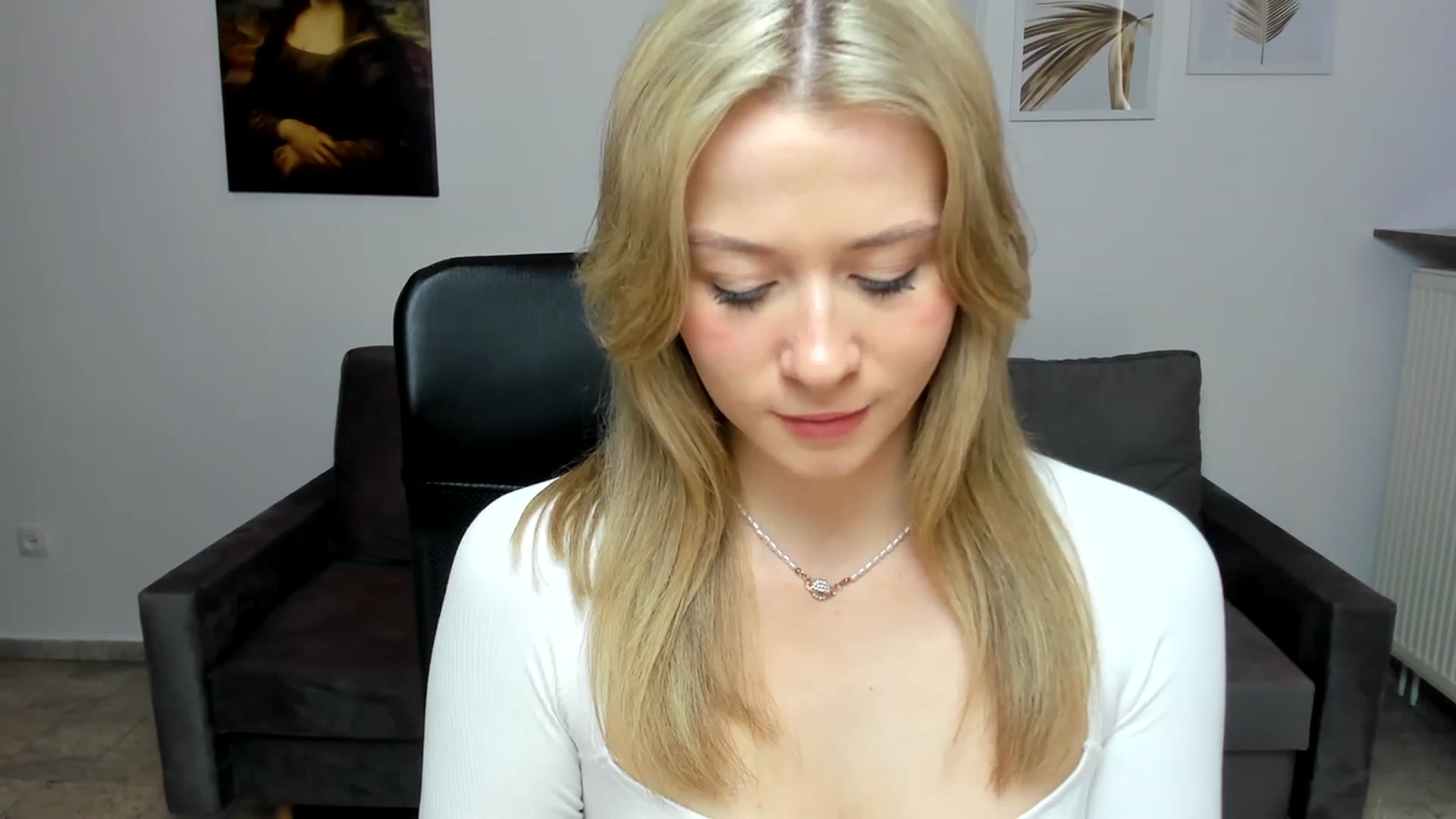 Gallery image thumbnail from PinkCorall's myfreecams stream on, 01/10/2024, 17:00 image 7 of 20