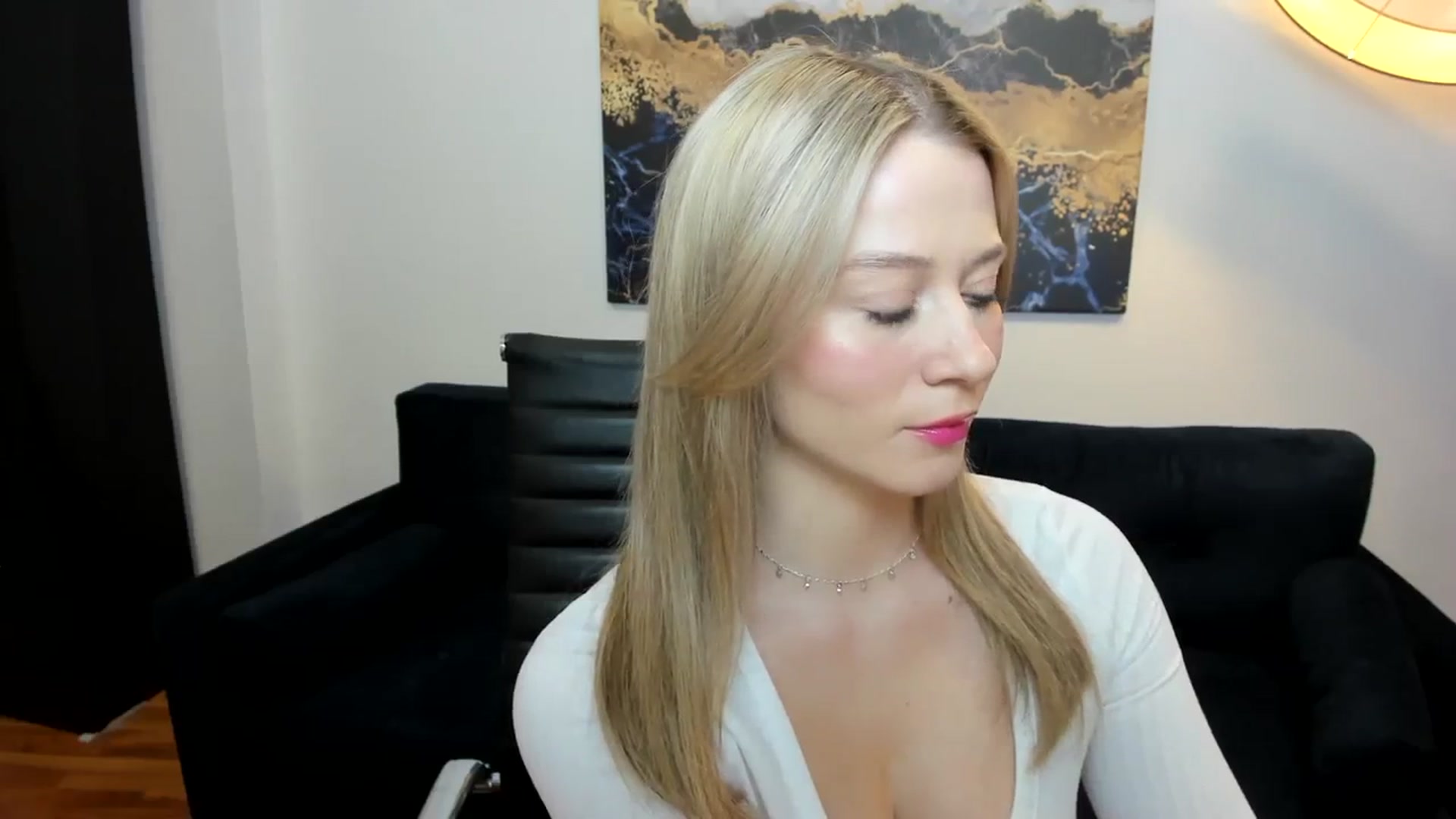 Gallery image thumbnail from PinkCorall's myfreecams stream on, 01/31/2024, 16:26 image 13 of 20
