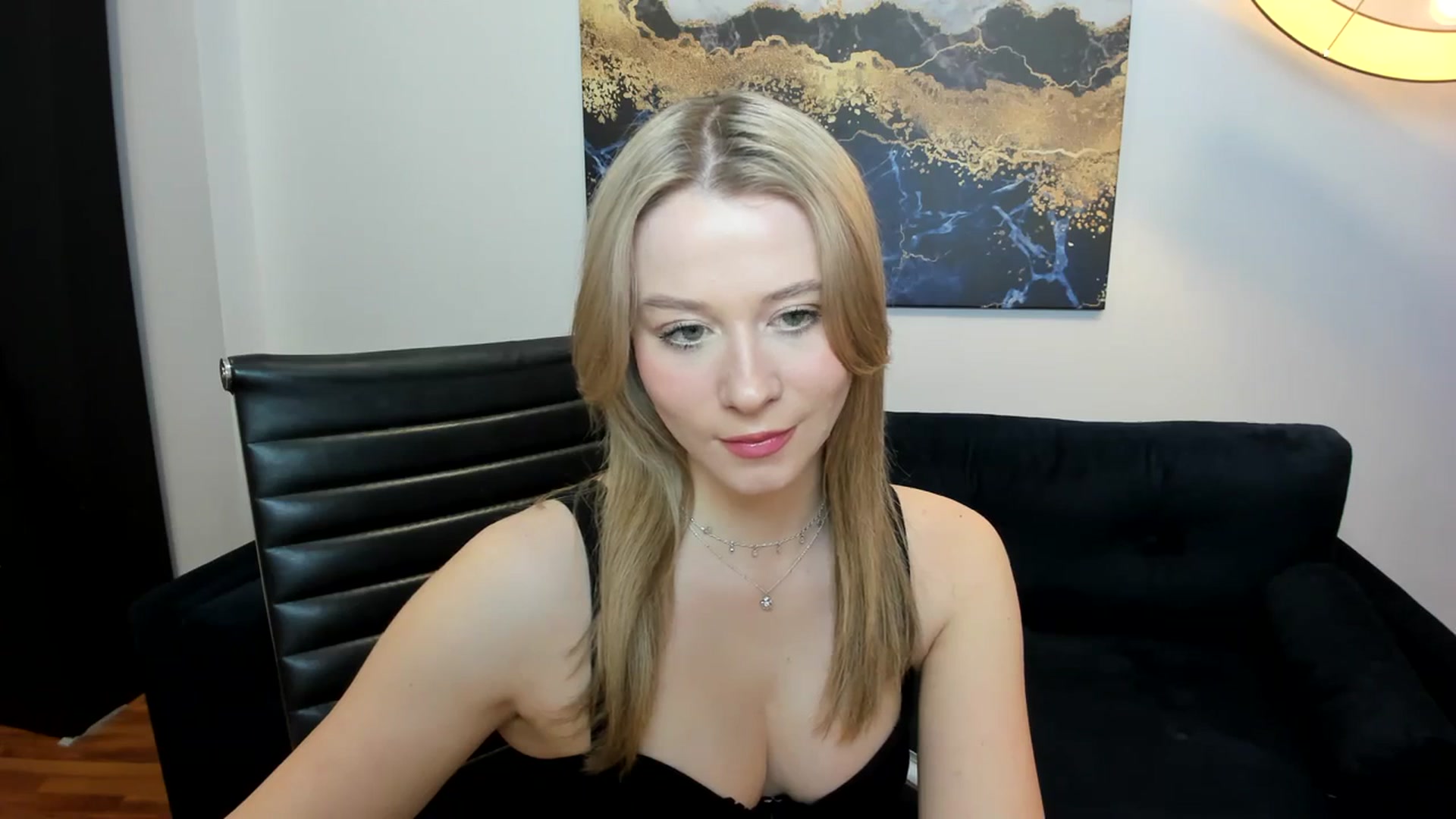 Gallery image thumbnail from PinkCorall's myfreecams stream on, 02/01/2024, 13:54 image 9 of 20