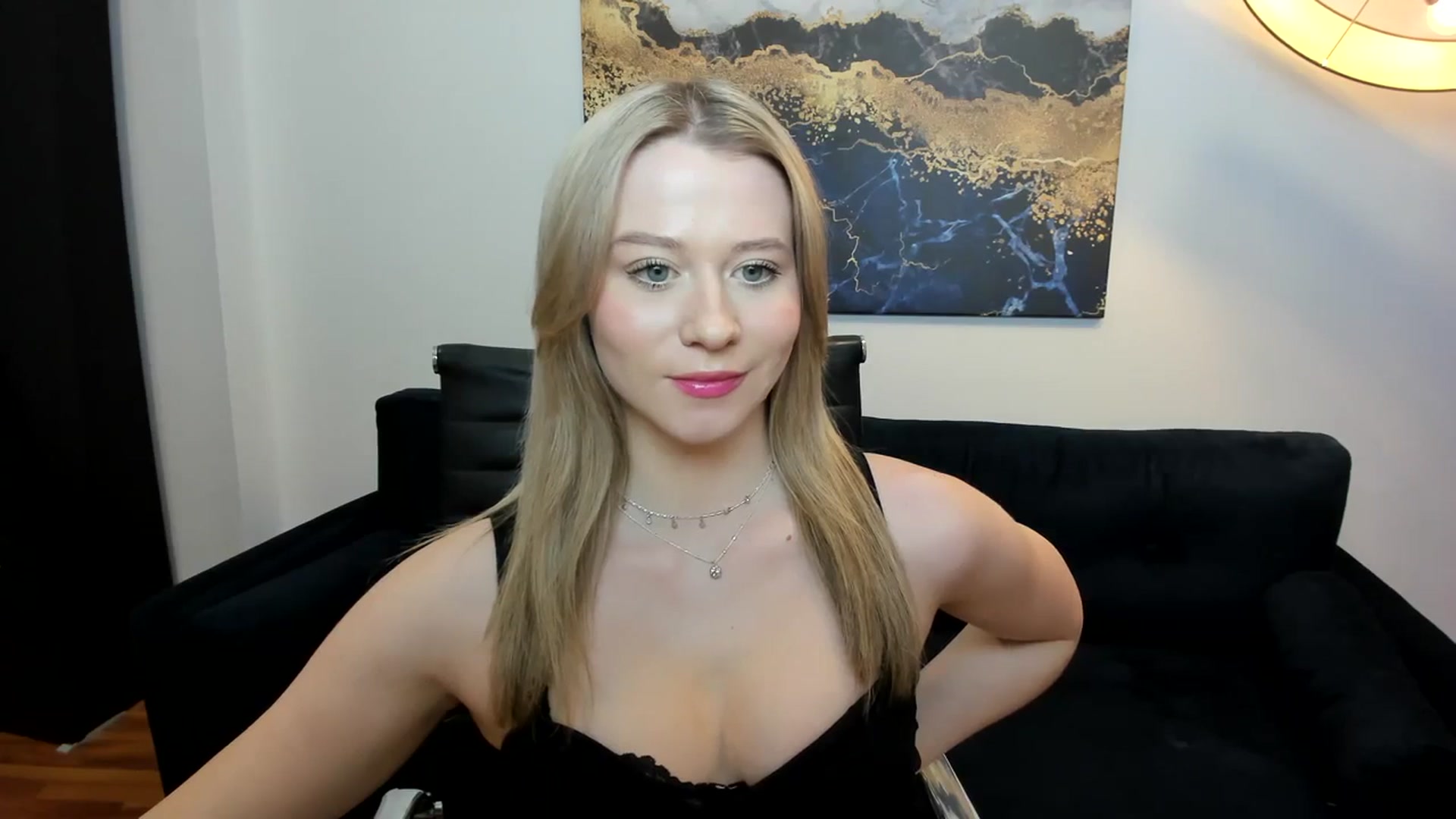 Gallery image thumbnail from PinkCorall's myfreecams stream on, 02/01/2024, 18:00 image 10 of 20