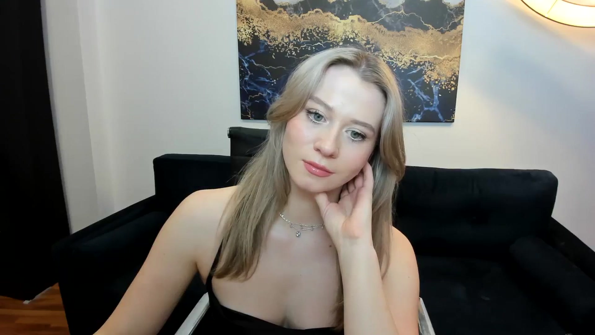 Gallery image thumbnail from PinkCorall's myfreecams stream on, 02/02/2024, 21:02 image 18 of 20
