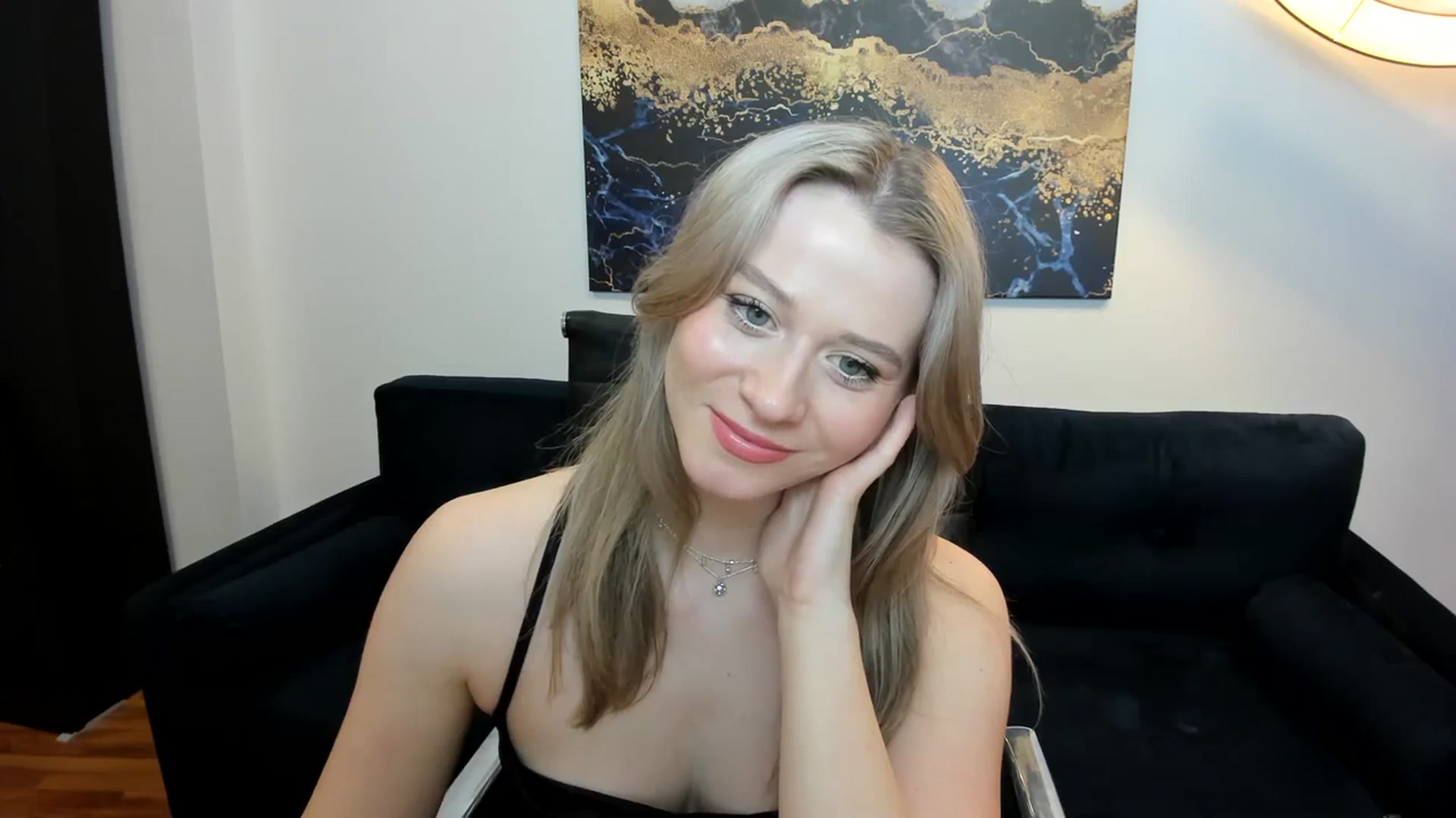Gallery image thumbnail from PinkCorall's myfreecams stream on, 02/02/2024, 21:02 image 19 of 20