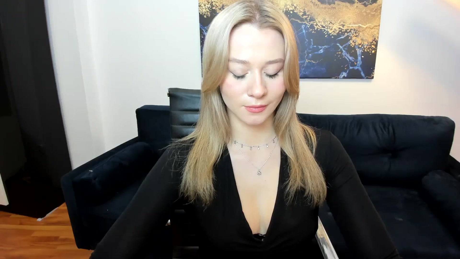 Gallery image thumbnail from PinkCorall's myfreecams stream on, 02/06/2024, 16:29 image 12 of 20