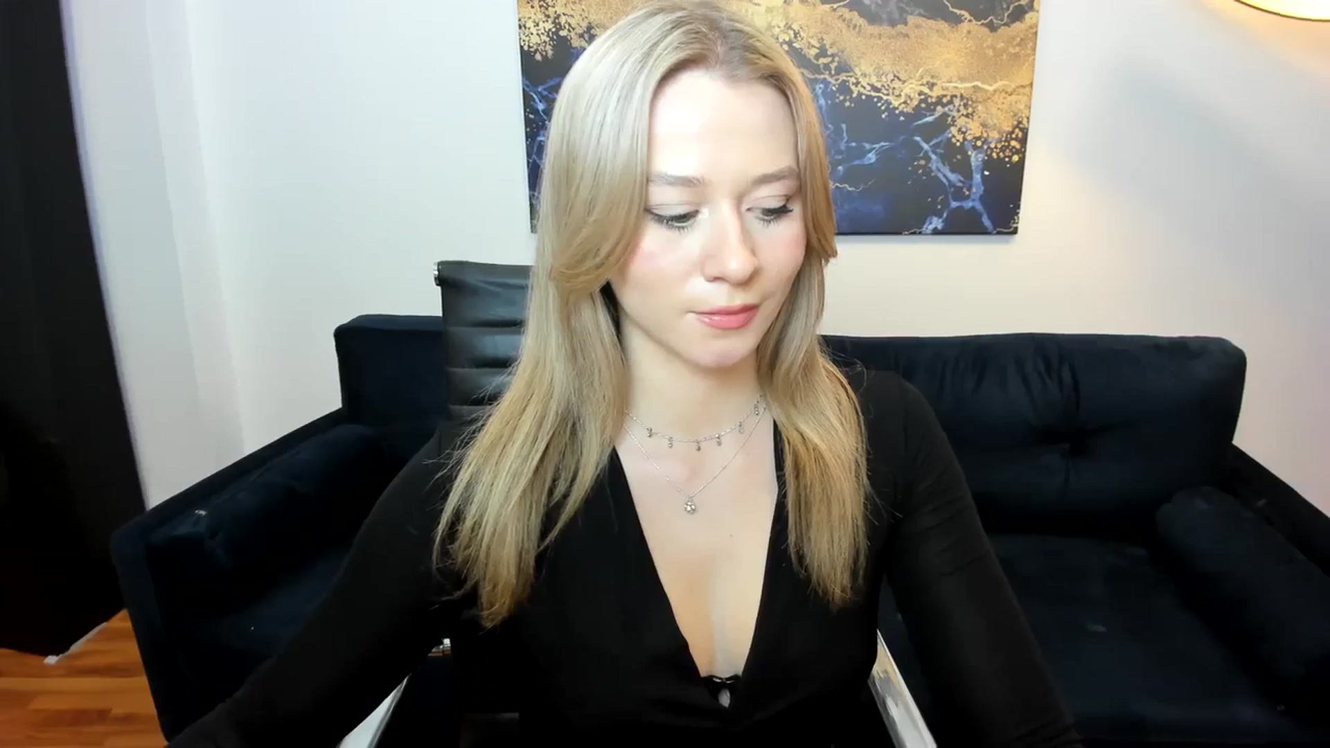 Gallery image thumbnail from PinkCorall's myfreecams stream on, 02/06/2024, 18:32 image 10 of 20