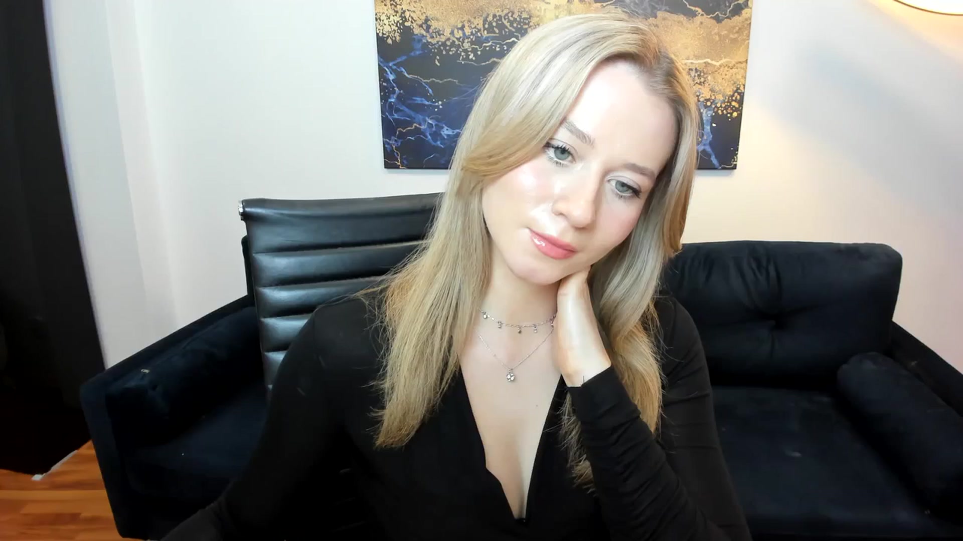 Gallery image thumbnail from PinkCorall's myfreecams stream on, 02/06/2024, 18:32 image 1 of 20