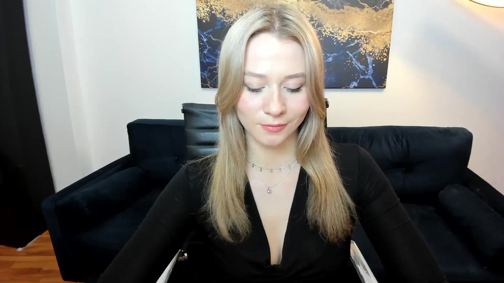 Gallery image thumbnail from PinkCorall's myfreecams stream on, 02/06/2024, 19:54 image 18 of 20