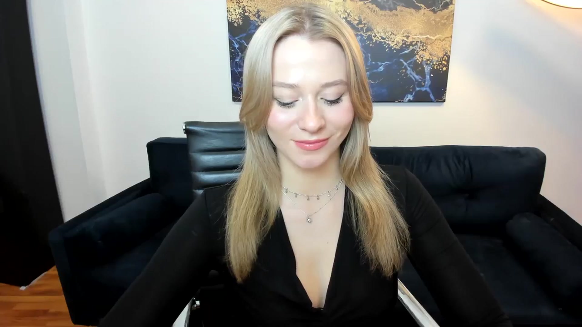 Gallery image thumbnail from PinkCorall's myfreecams stream on, 02/06/2024, 19:54 image 11 of 20