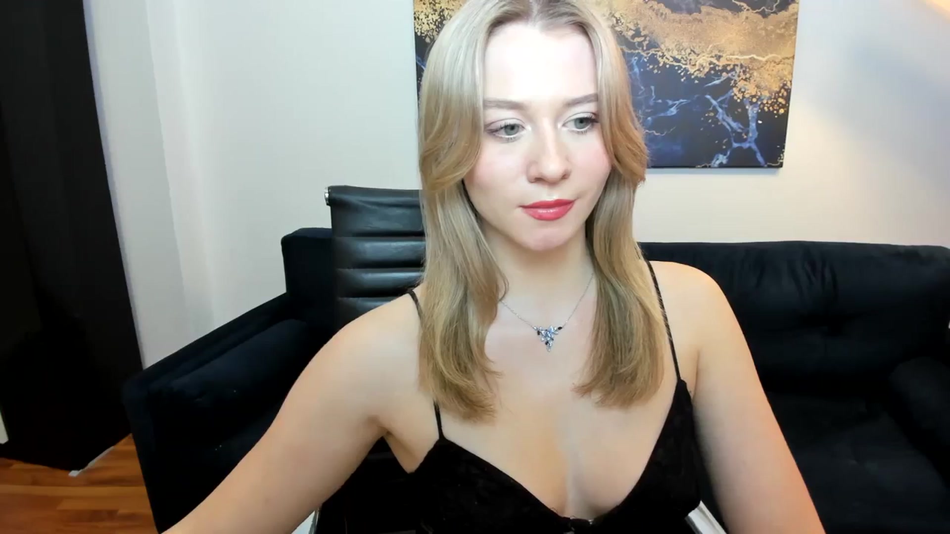 Gallery image thumbnail from PinkCorall's myfreecams stream on, 02/19/2024, 18:33 image 17 of 20