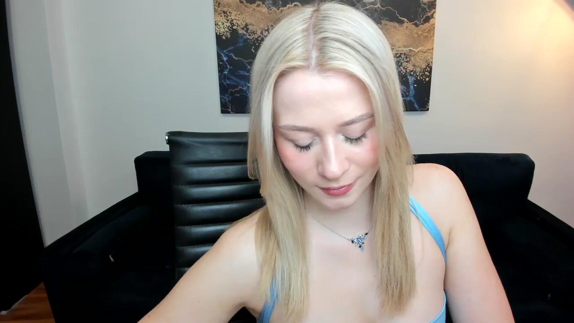 Gallery image thumbnail from PinkCorall's myfreecams stream on, 03/04/2024, 19:33 image 12 of 20