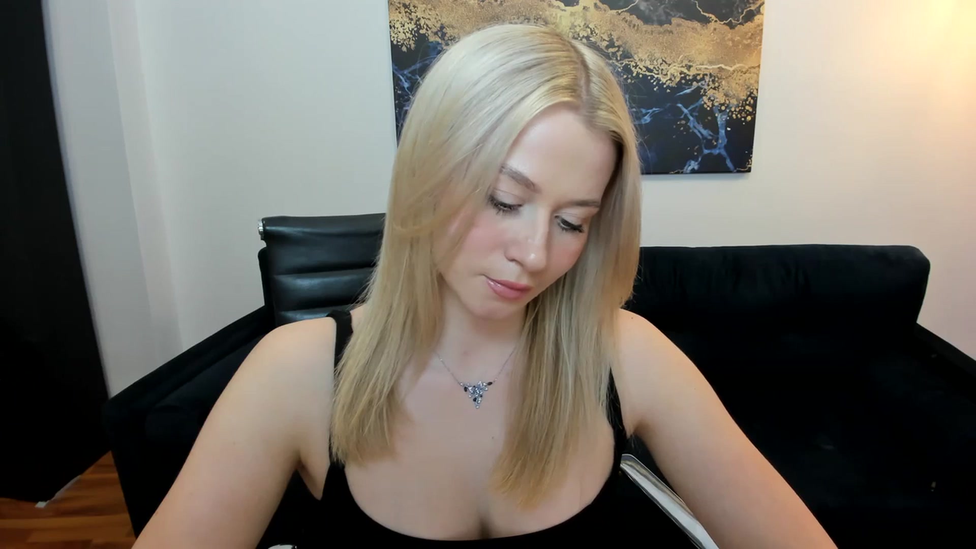 Gallery image thumbnail from PinkCorall's myfreecams stream on, 03/06/2024, 18:32 image 6 of 20