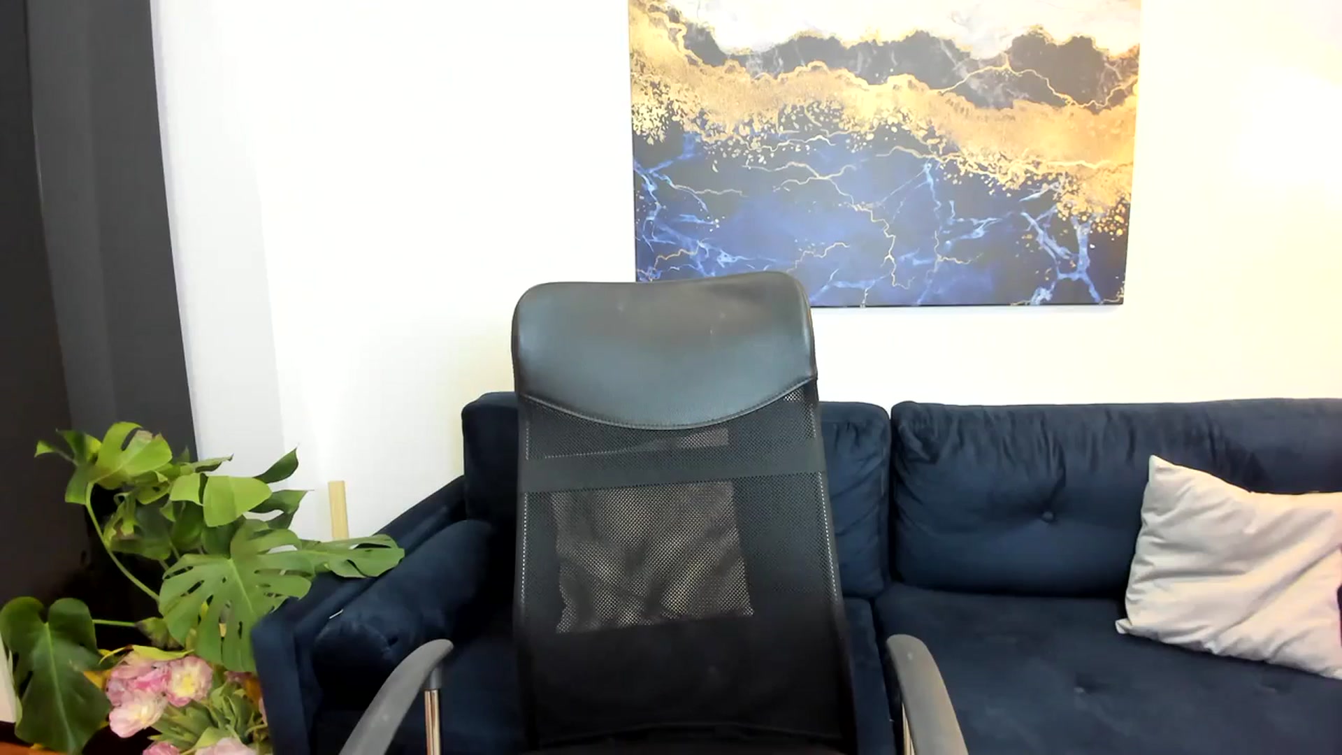 Gallery image thumbnail from PinkCorall's myfreecams stream on, 04/11/2024, 13:20 image 8 of 20