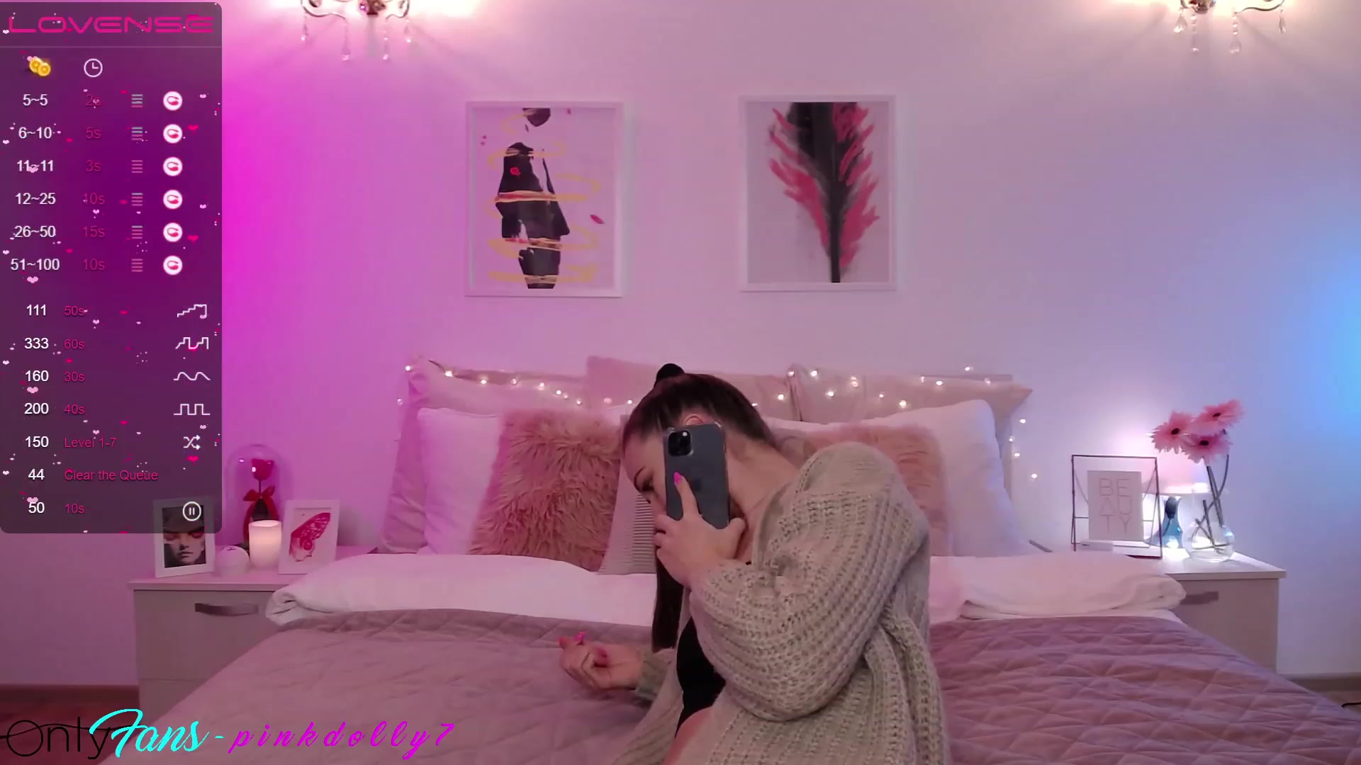 Gallery image thumbnail from PinkDolly_'s myfreecams stream on, 12/03/2022, 15:16 image 2 of 20