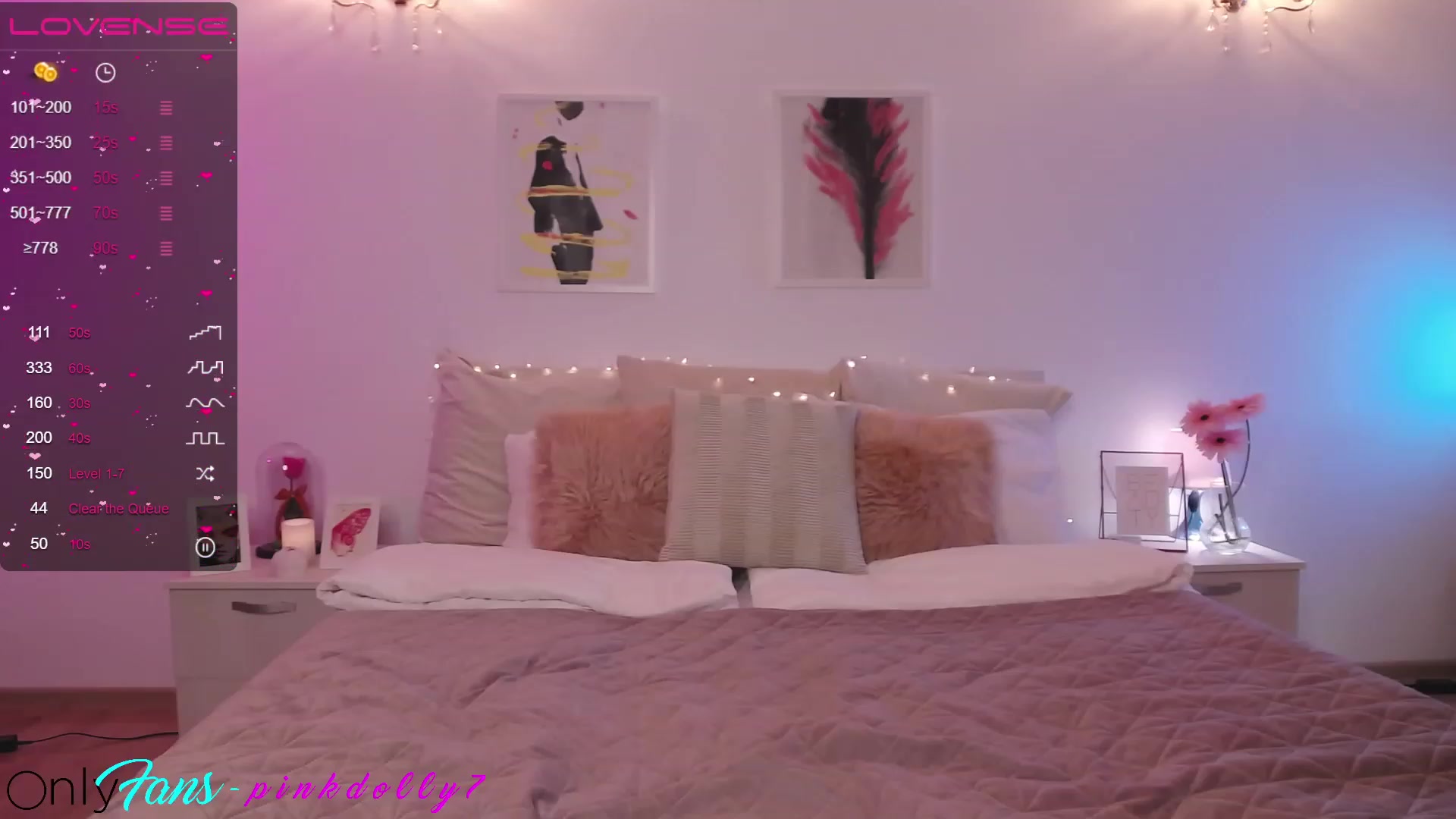 Gallery image thumbnail from PinkDolly_'s myfreecams stream on, 12/08/2022, 24:13 image 10 of 20