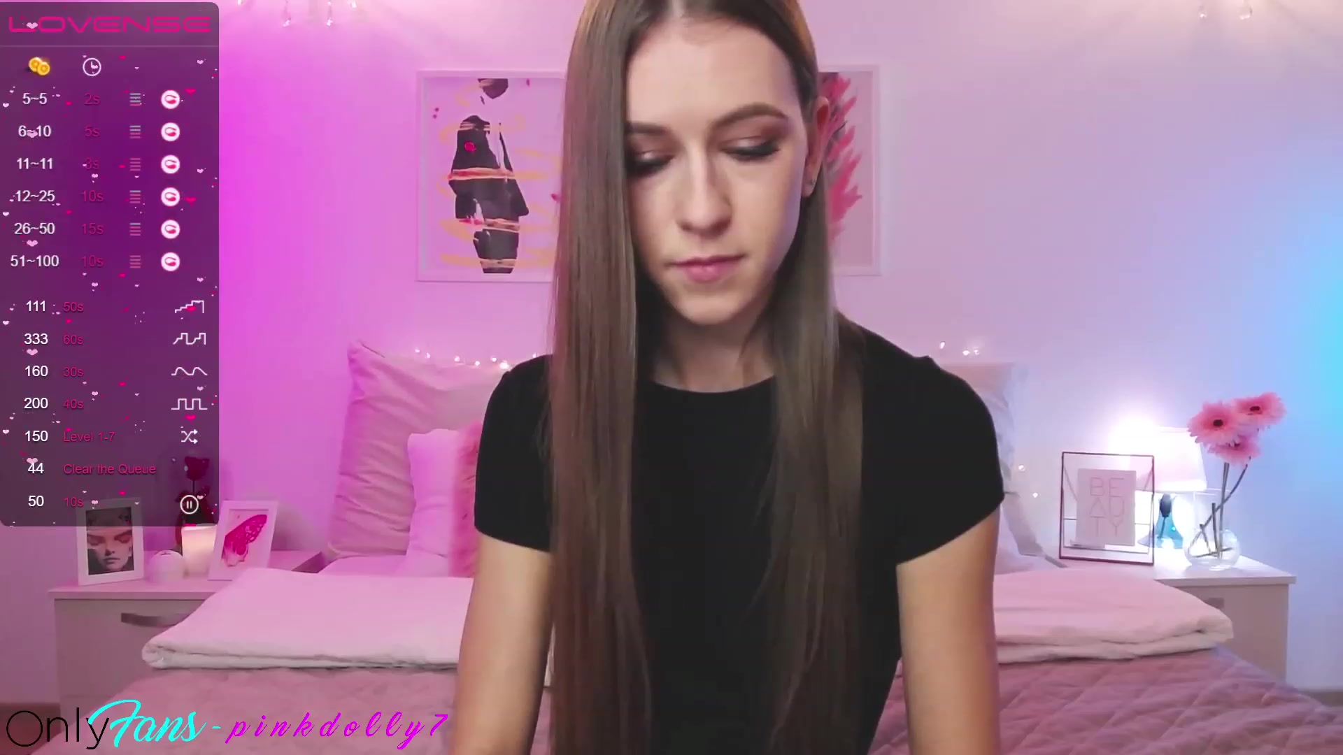 Gallery image thumbnail from PinkDolly_'s myfreecams stream on, 12/09/2022, 17:03 image 17 of 20