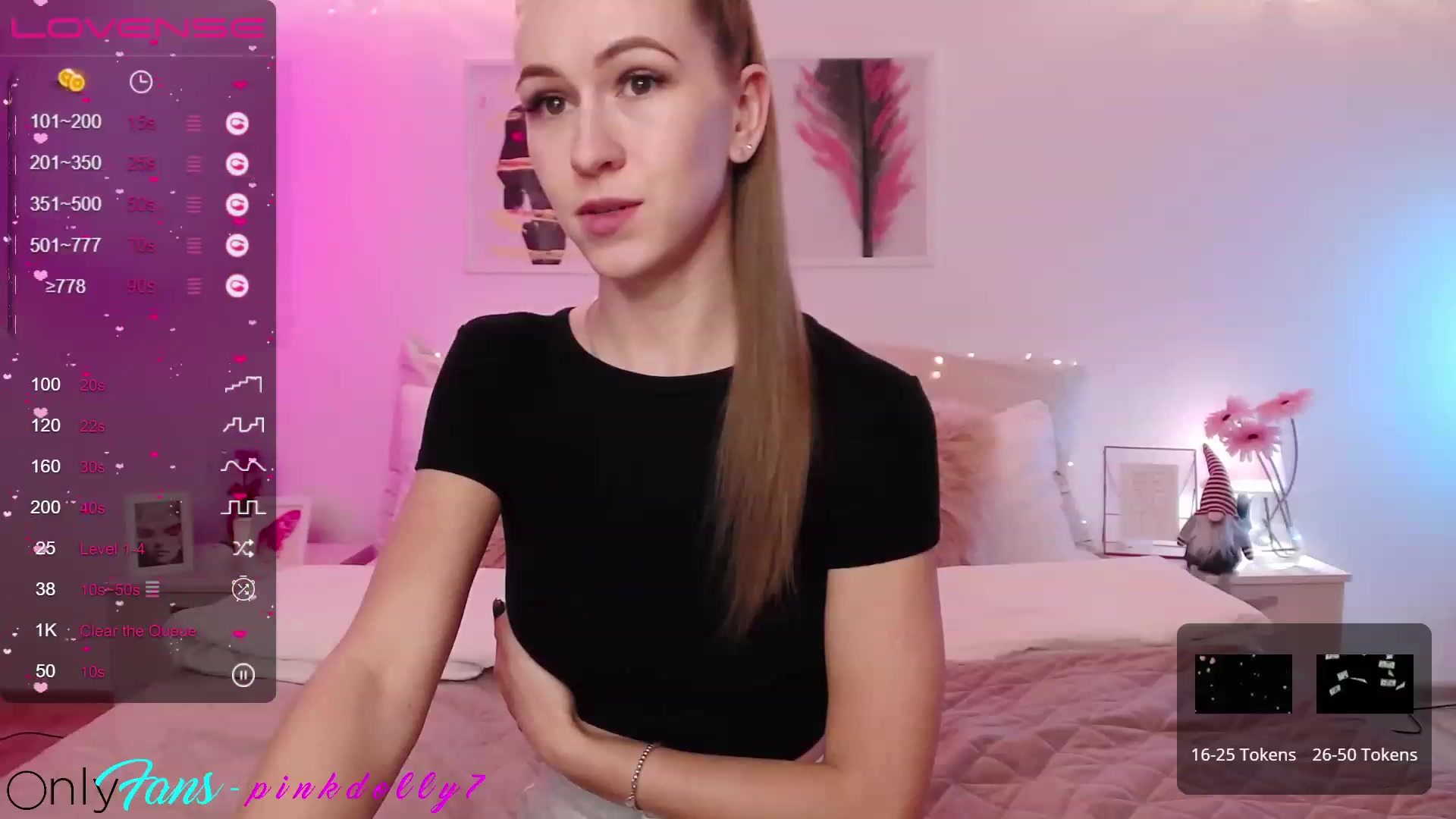Gallery image thumbnail from PinkDolly_'s myfreecams stream on, 12/15/2022, 04:37 image 5 of 20