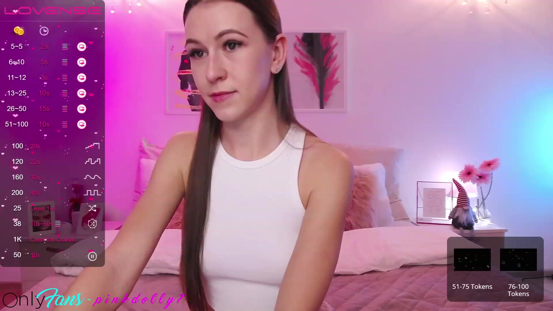 Gallery image thumbnail from PinkDolly_'s myfreecams stream on, 12/18/2022, 11:01 image 7 of 20