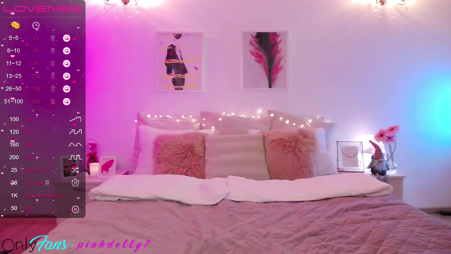 Gallery image thumbnail from PinkDolly_'s myfreecams stream on, 12/22/2022, 24:13 image 12 of 20