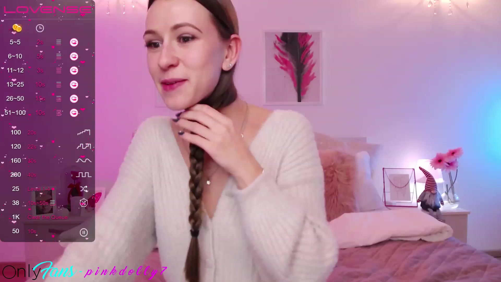 Gallery image thumbnail from PinkDolly_'s myfreecams stream on, 12/22/2022, 04:15 image 18 of 20