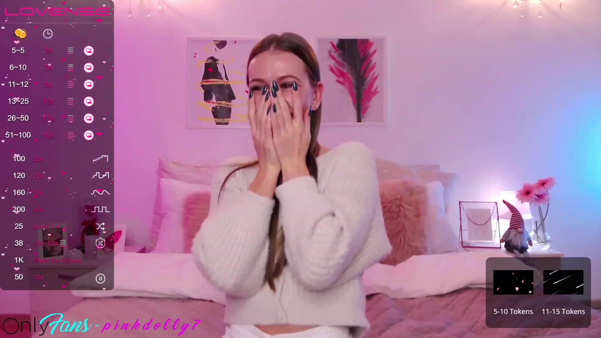 Gallery image thumbnail from PinkDolly_'s myfreecams stream on, 12/22/2022, 04:15 image 16 of 20