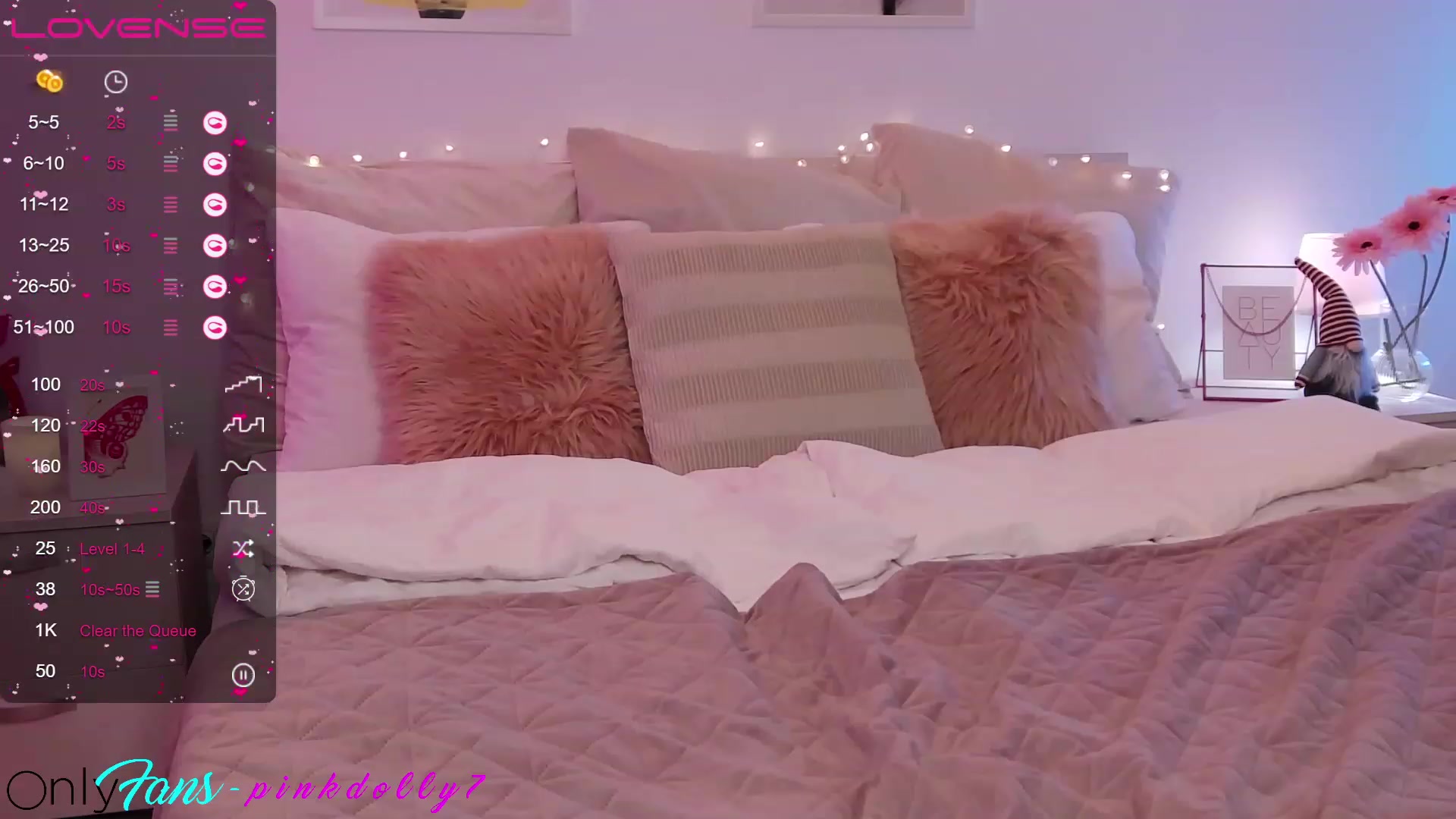 Gallery image thumbnail from PinkDolly_'s myfreecams stream on, 12/23/2022, 02:51 image 17 of 20
